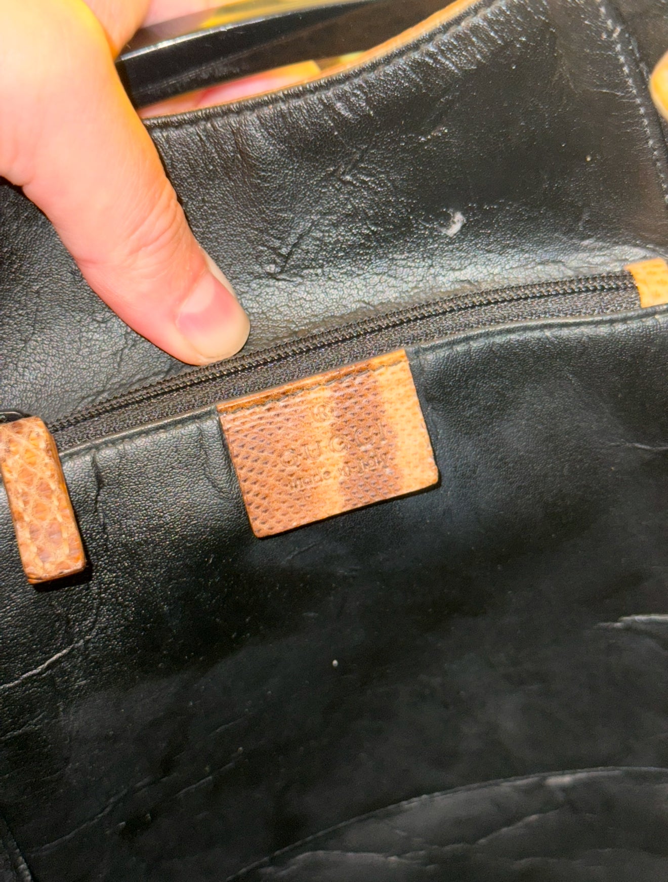GUCCI KARUNG SNAKE SKIN BUCKET BAG