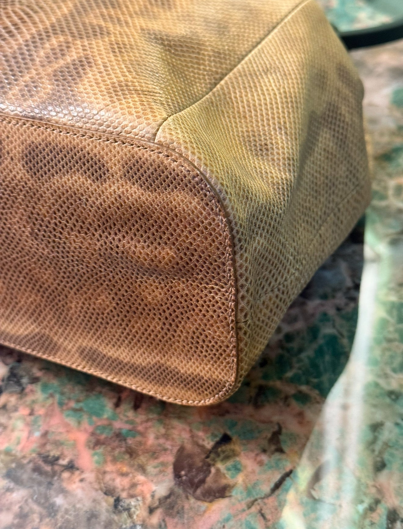 GUCCI KARUNG SNAKE SKIN BUCKET BAG