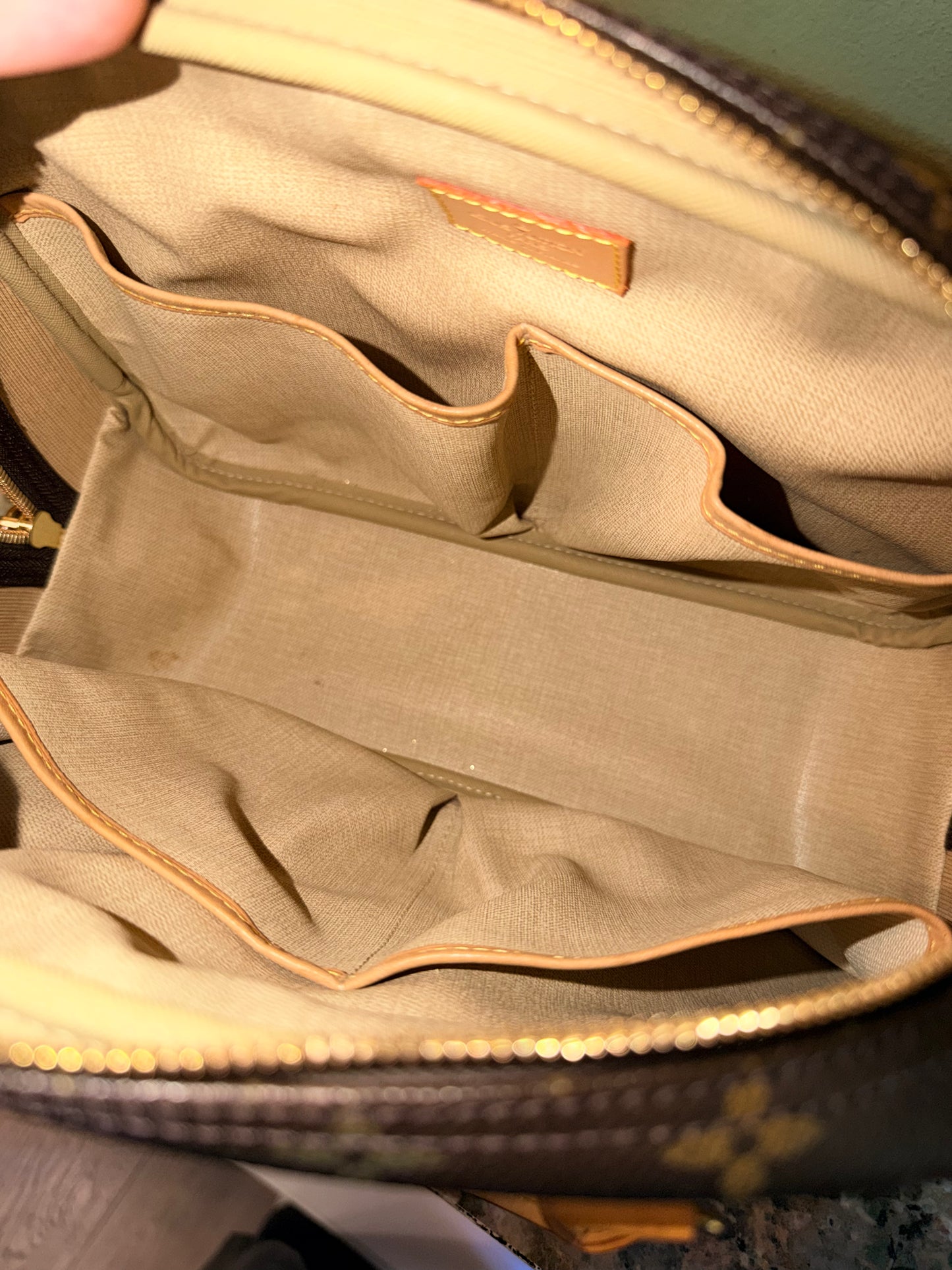 LOUIS VUITTON MONOGRAM TROUVILLE HANDBAG