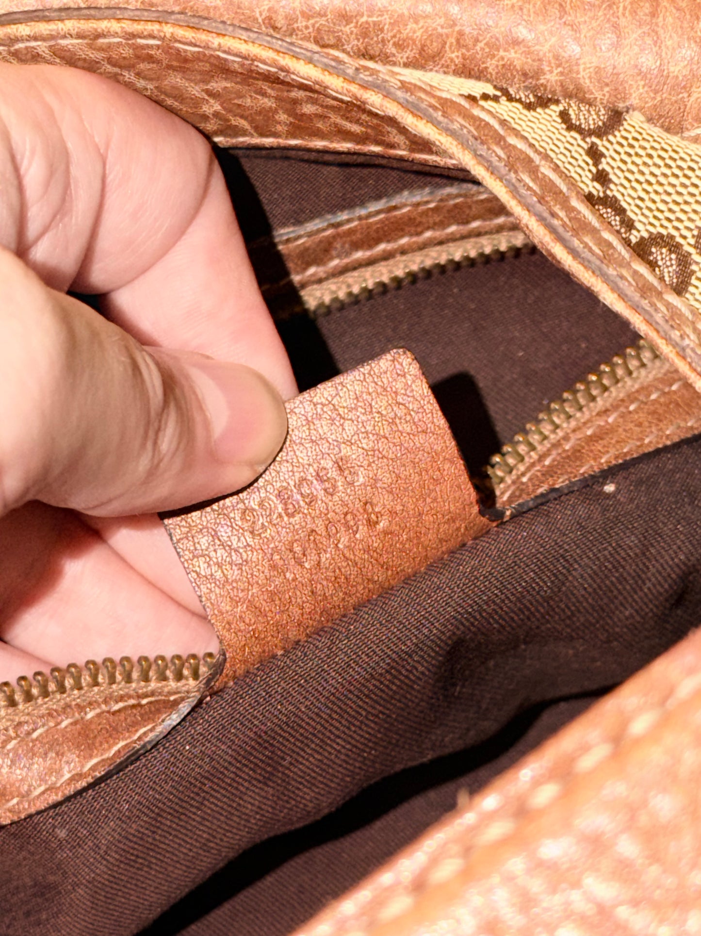 GUCCI BROWN MONOGRAM PELHAM SHOULDER BAG