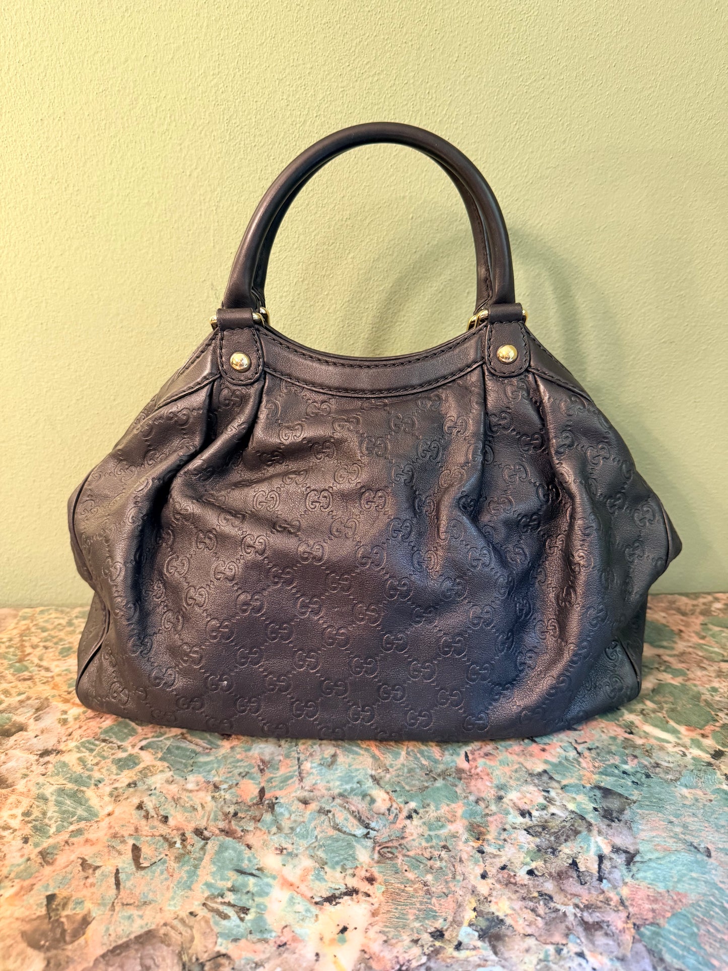 GUCCI BLACK GUCCISSIMA SUKEY HANDBAG