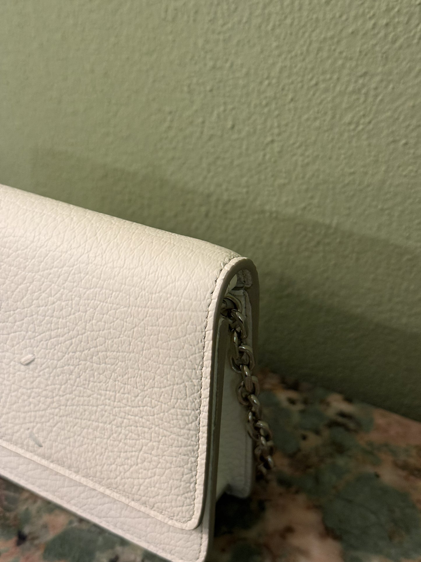 MAISON MARGIELA WHITE WALLET ON CHAIN CROSSBODY BAG