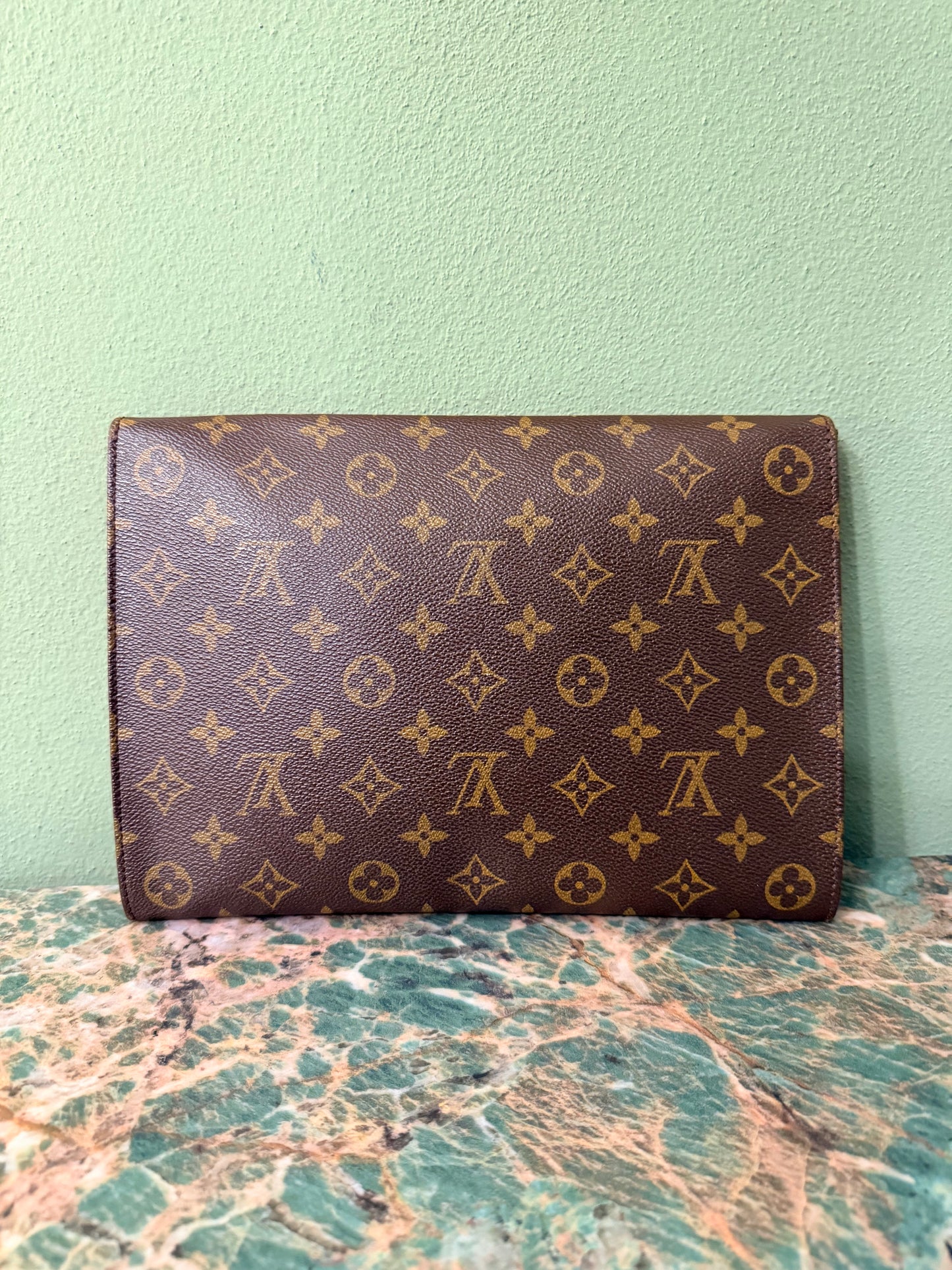LOUIS VUITTON MONOGRAM FLAP POCHETTE