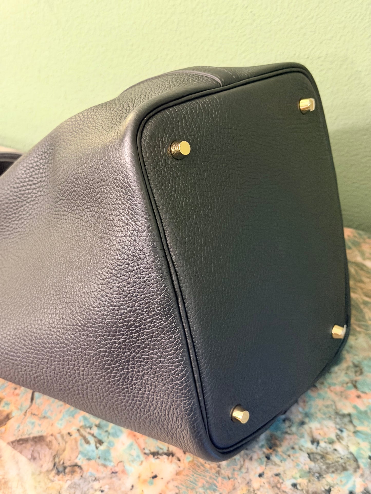 HERMÈS BLACK CLEMENCE PICOTIN LOCK 22 HANDBAG