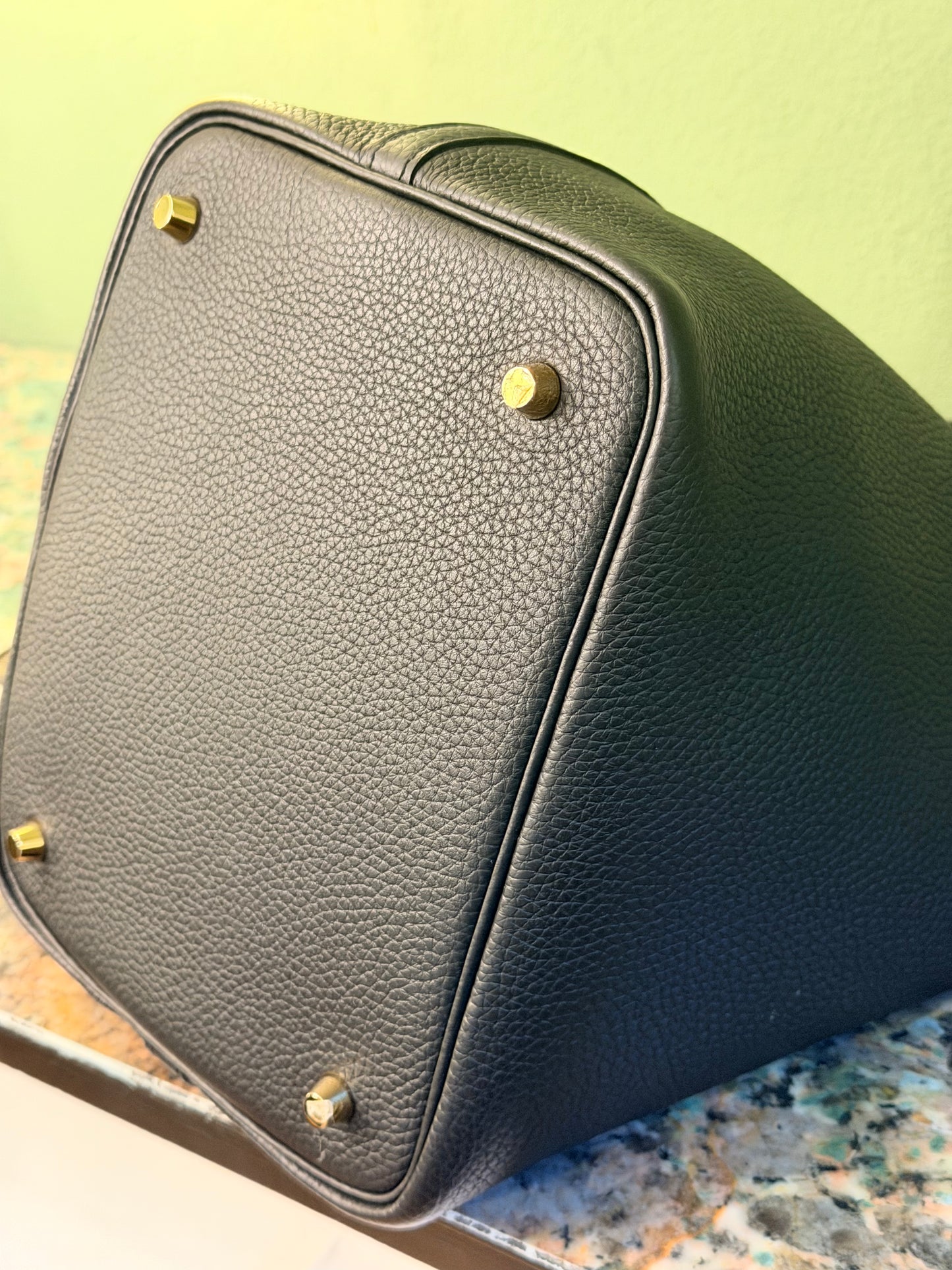 HERMÈS BLACK CLEMENCE PICOTIN LOCK 22 HANDBAG