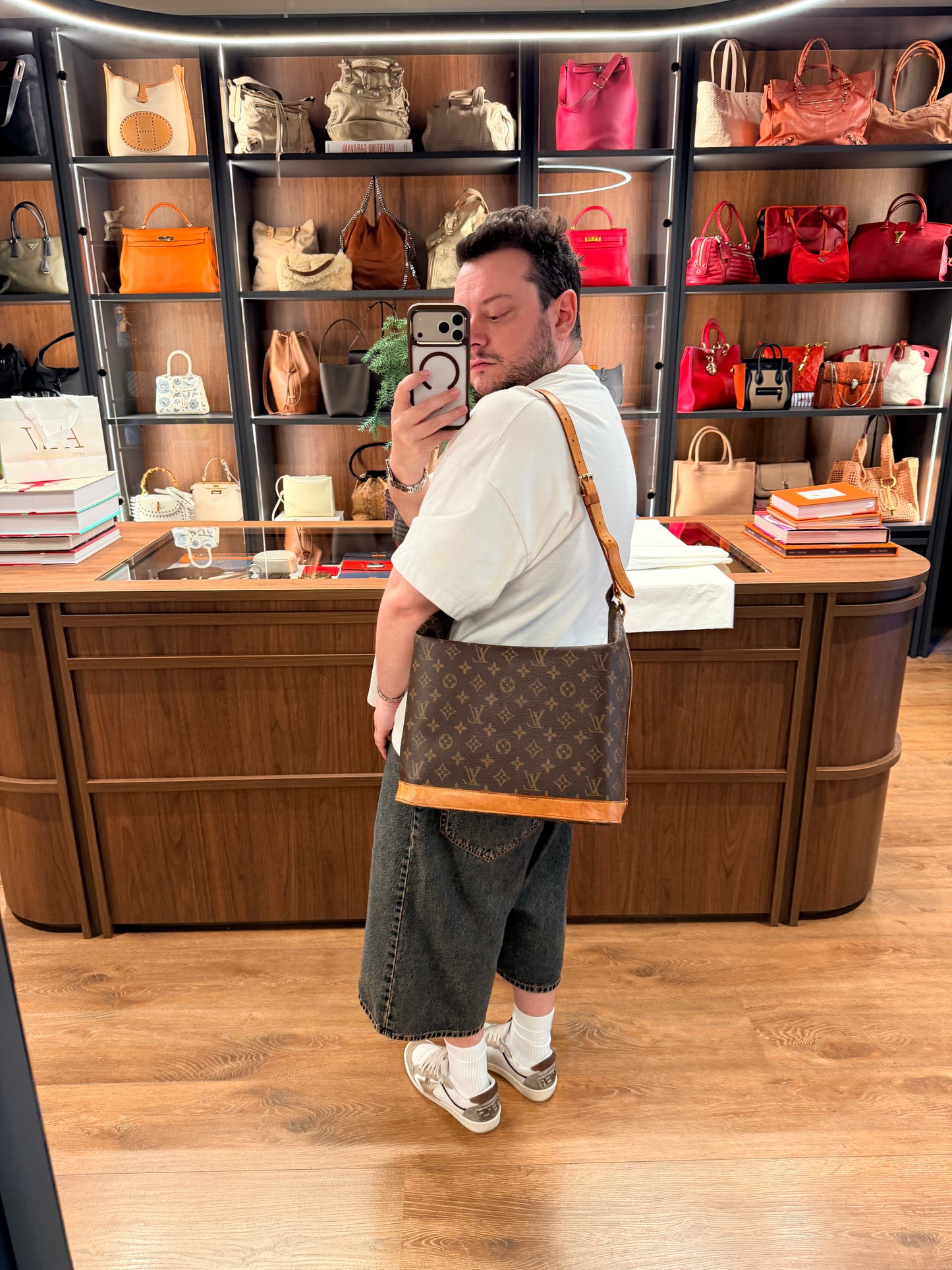 LOUIS VUITTON MONOGRAM AMFAR SHOULDER BAG