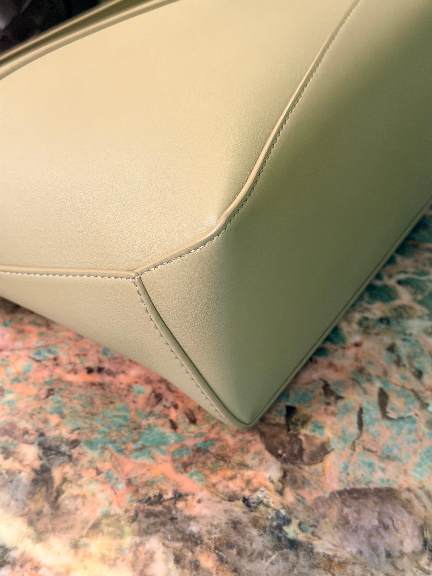 LOEWE GREEN SMALL PUZZLE EDGE CROSSBODY BAG