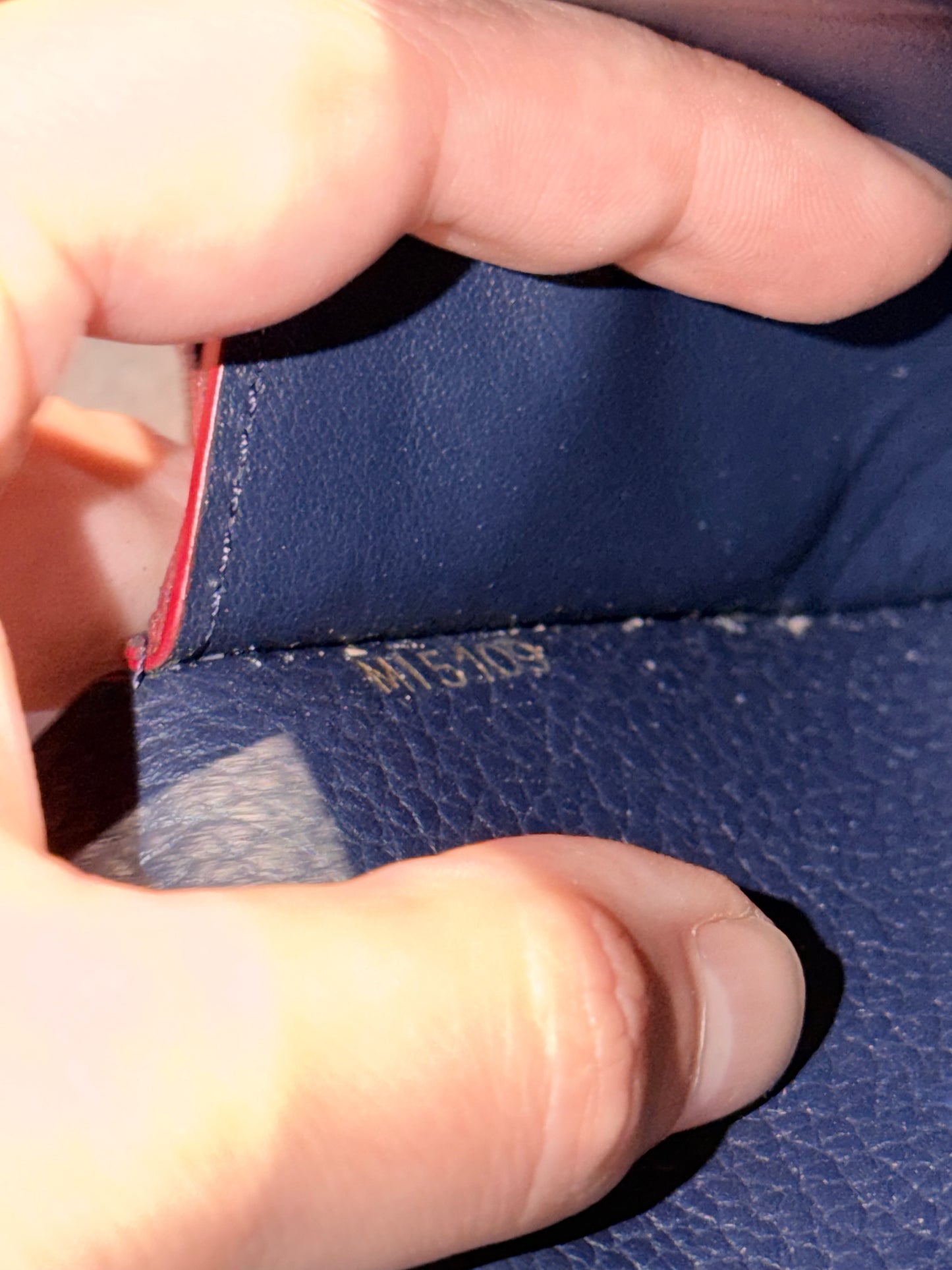 LOUIS VUITTON NAVY CAPUCINES LONG WALLET