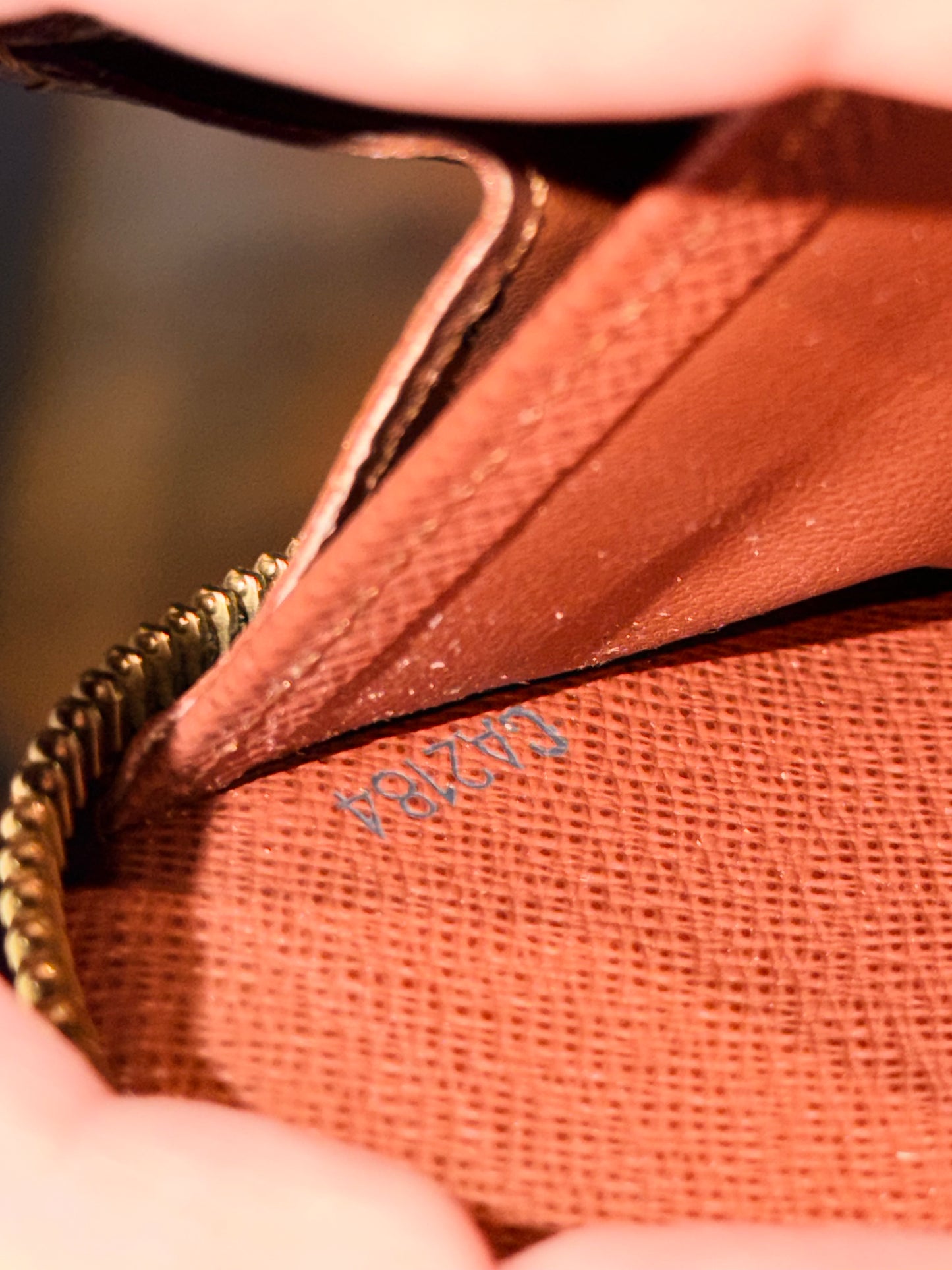 LOUIS VUITTON MONOGRAM ZIPPY WALLET