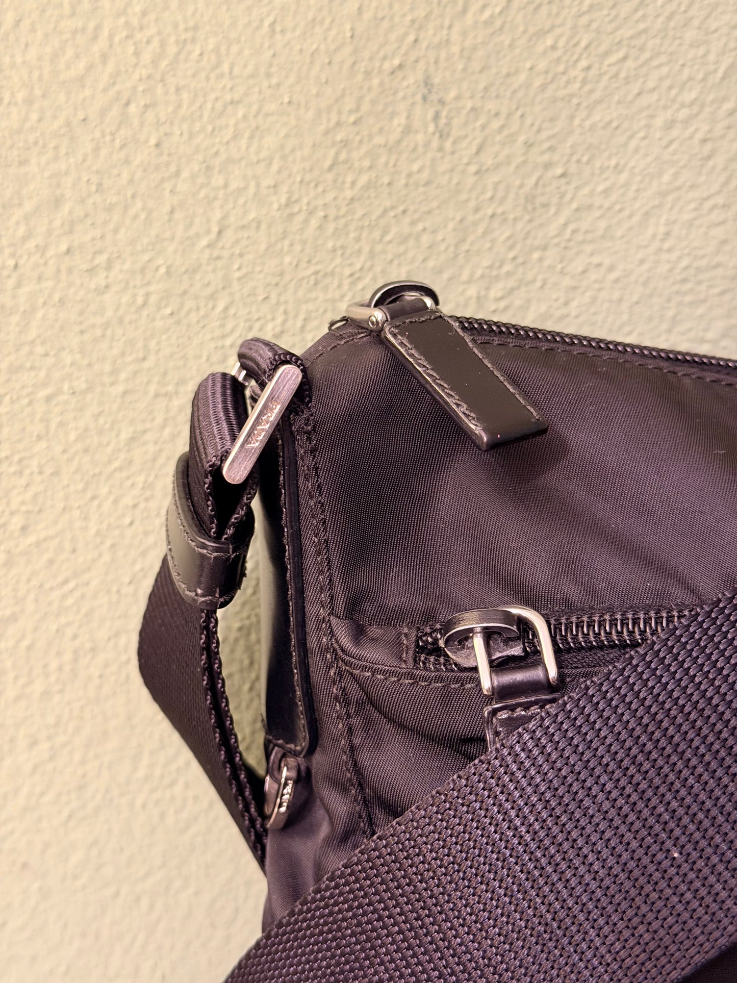 PRADA BLACK NYLON MEDIUM CROSSBODY BAG