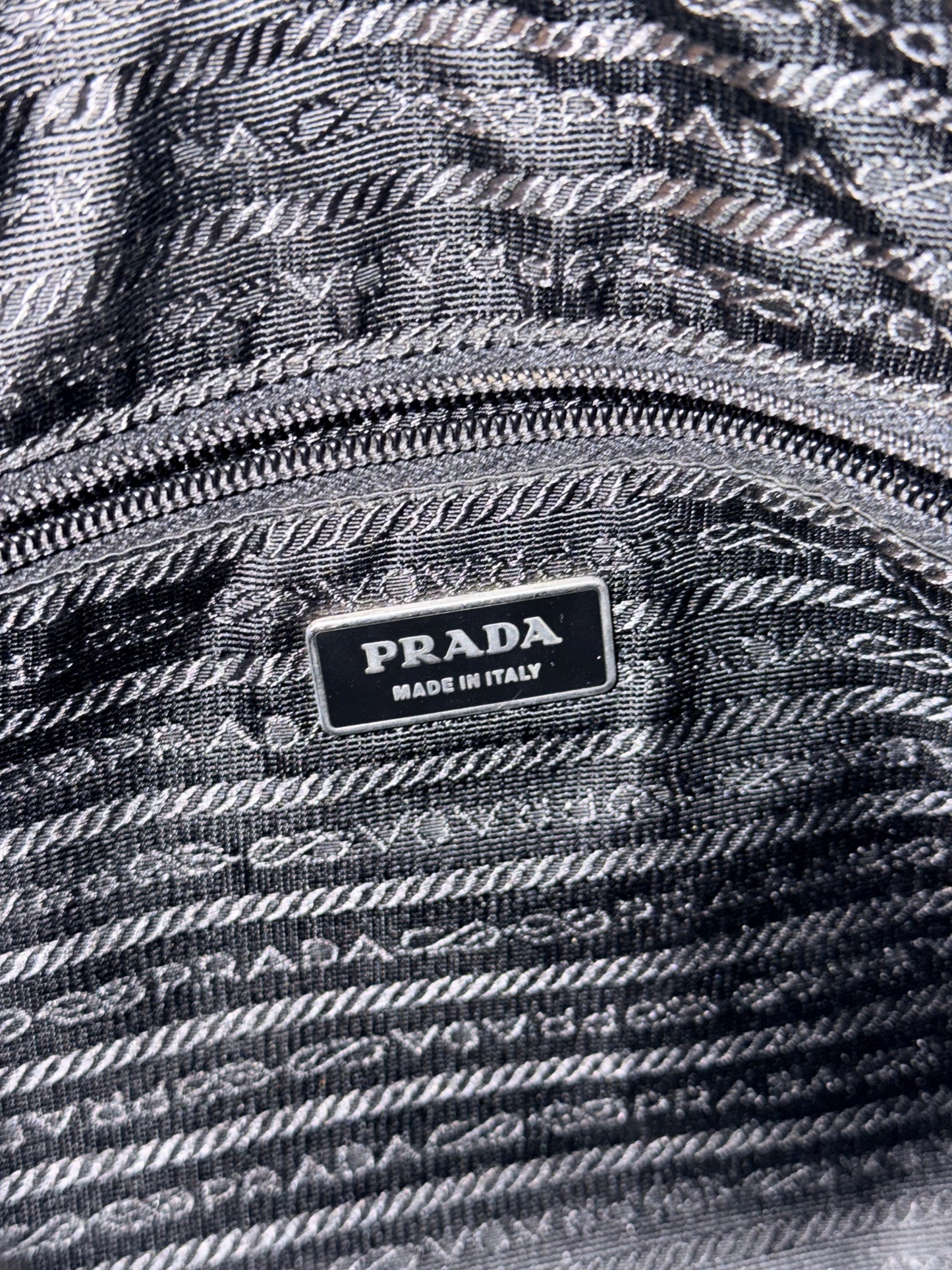 PRADA BLACK NYLON MEDIUM CROSSBODY BAG
