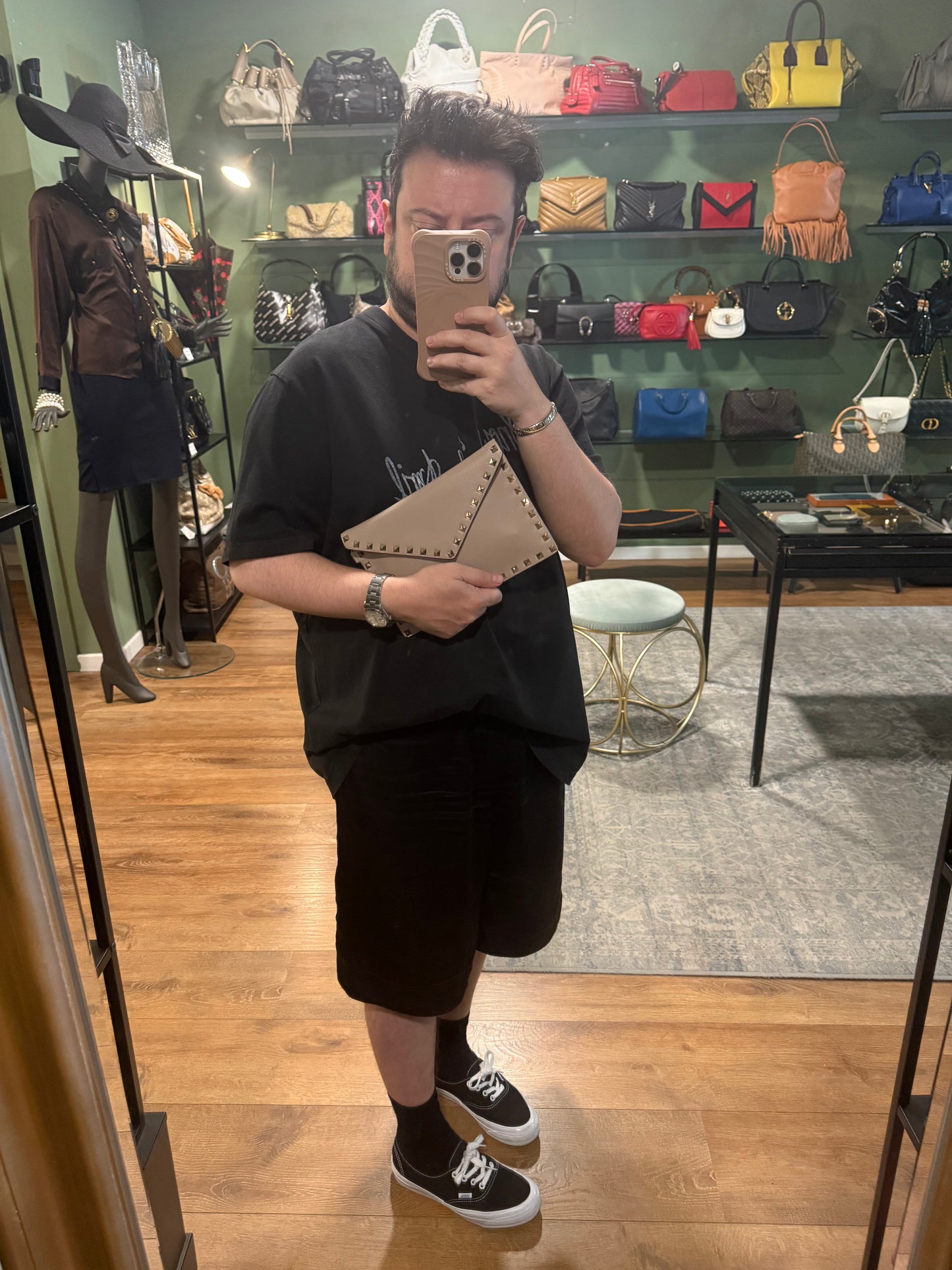 VALENTINO PINK ROCKSTUD ENVELOPE FLAT POCHETTE