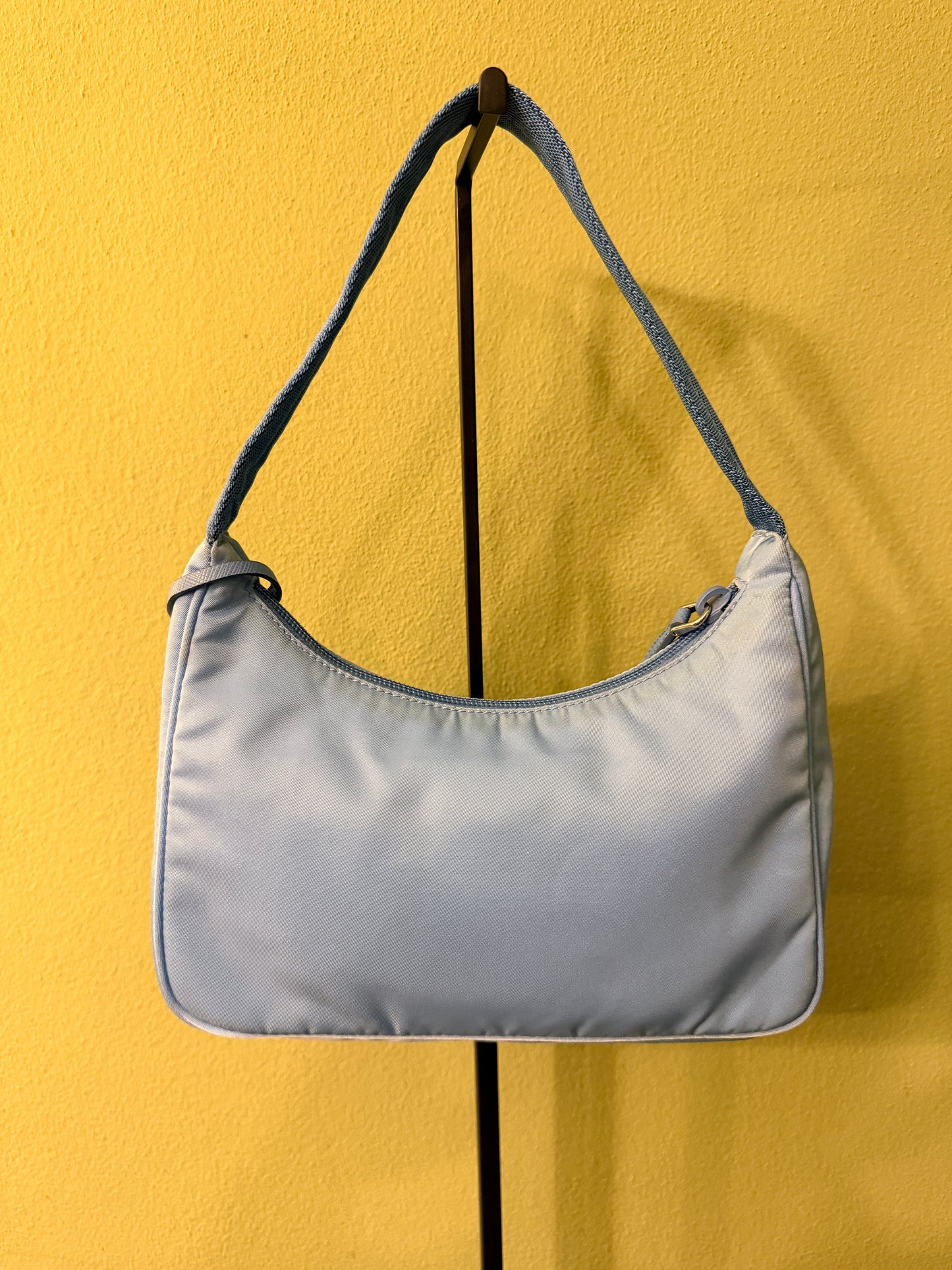 PRADA LIGHT BLUE NYLON RE EDITION 2000 SHOULDER BAG