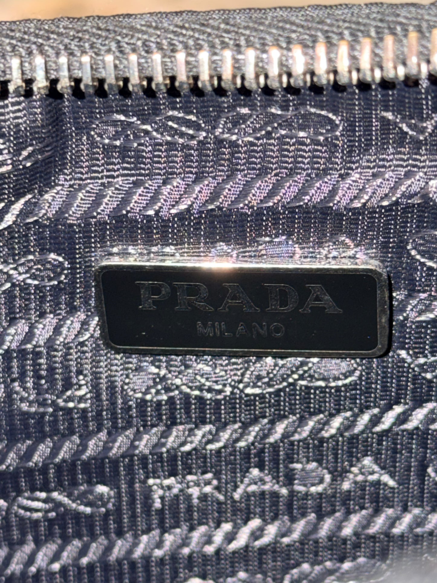 PRADA BLACK NYLON RE EDITION 2005 CROSSBODY BAG