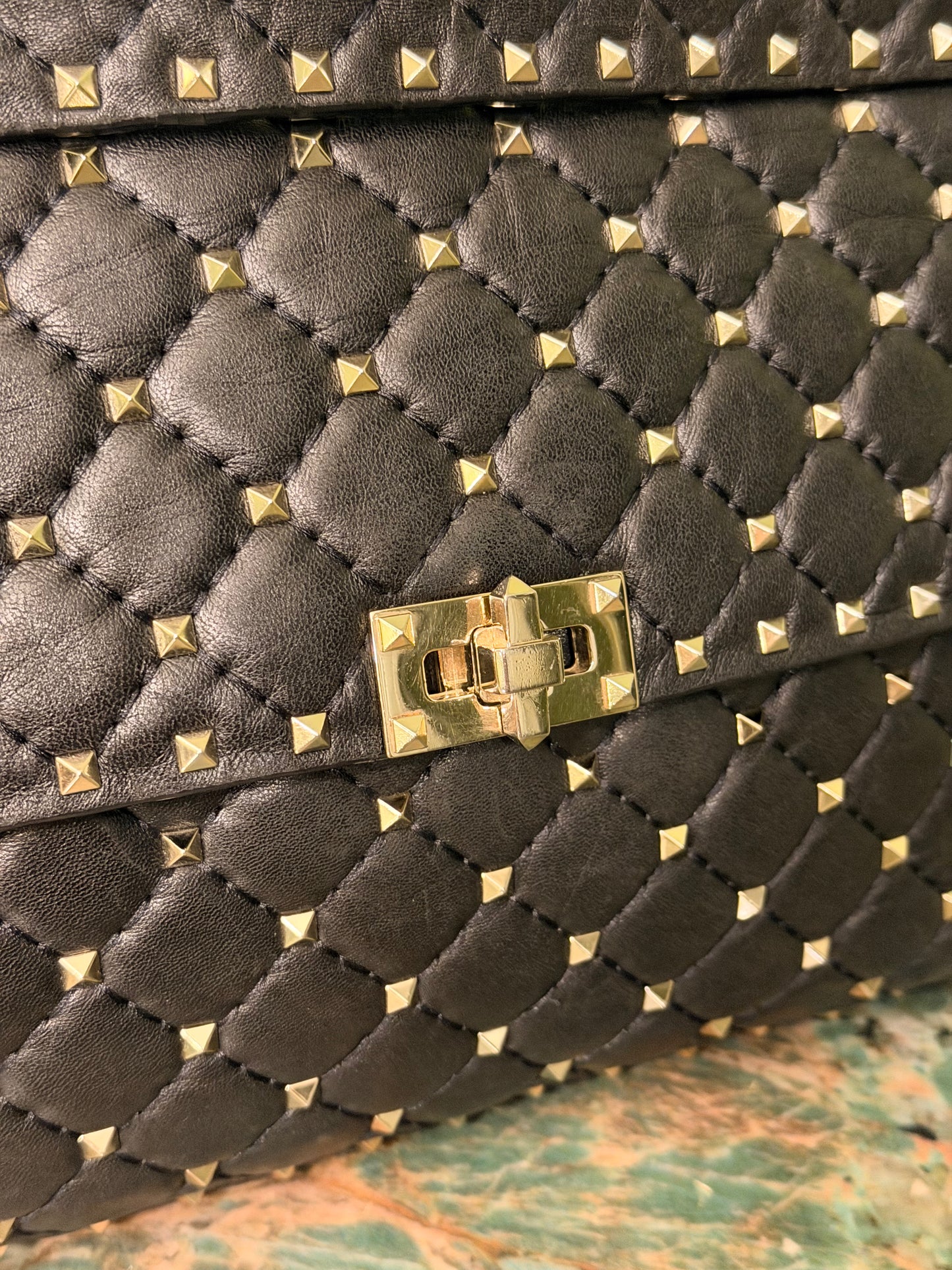 VALENTINO BLACK LARGE ROCKSTUD SPIKE HANDBAG