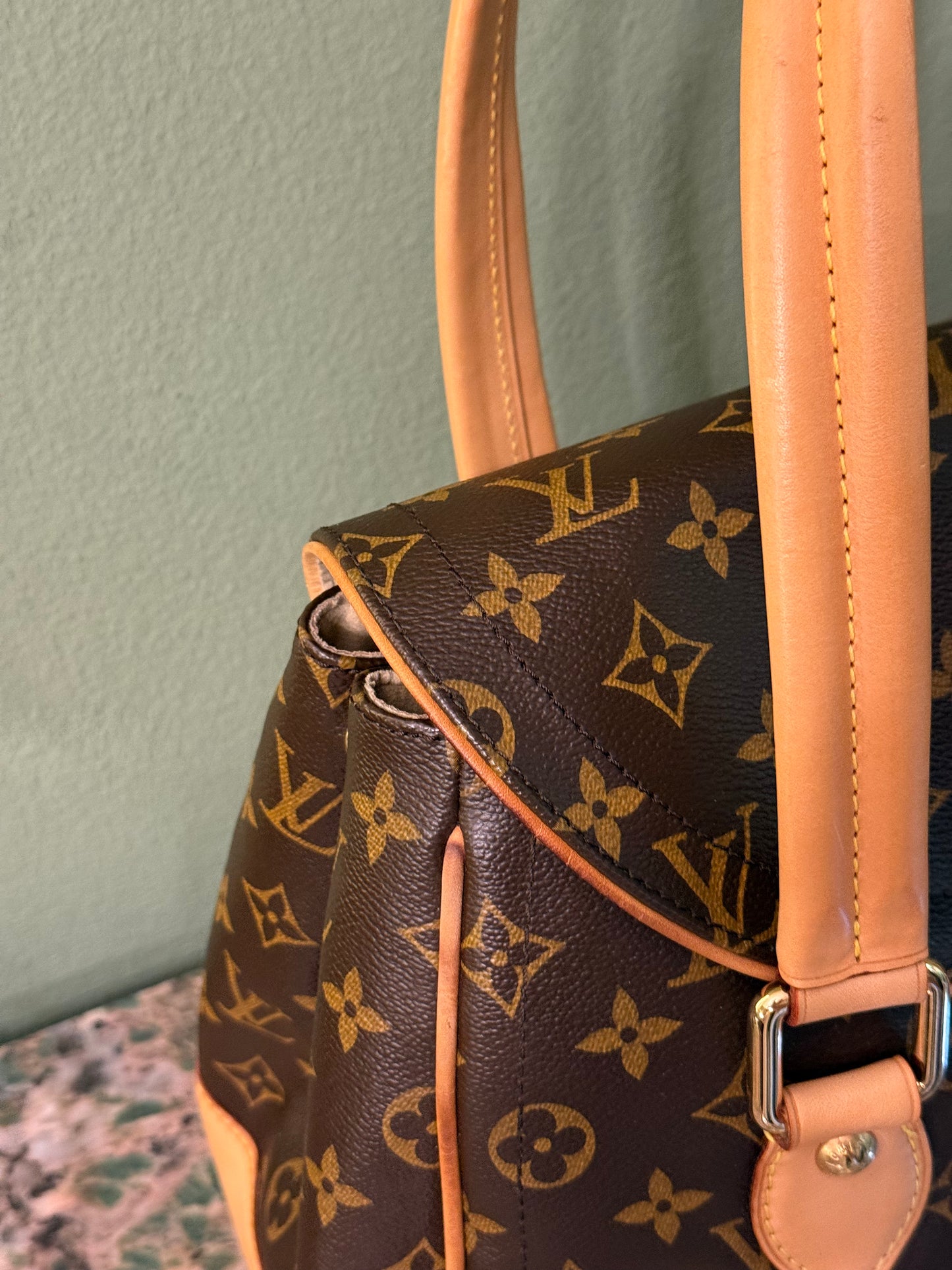 LOUIS VUITTON MONOGRAM BEVERLY GM HANDBAG