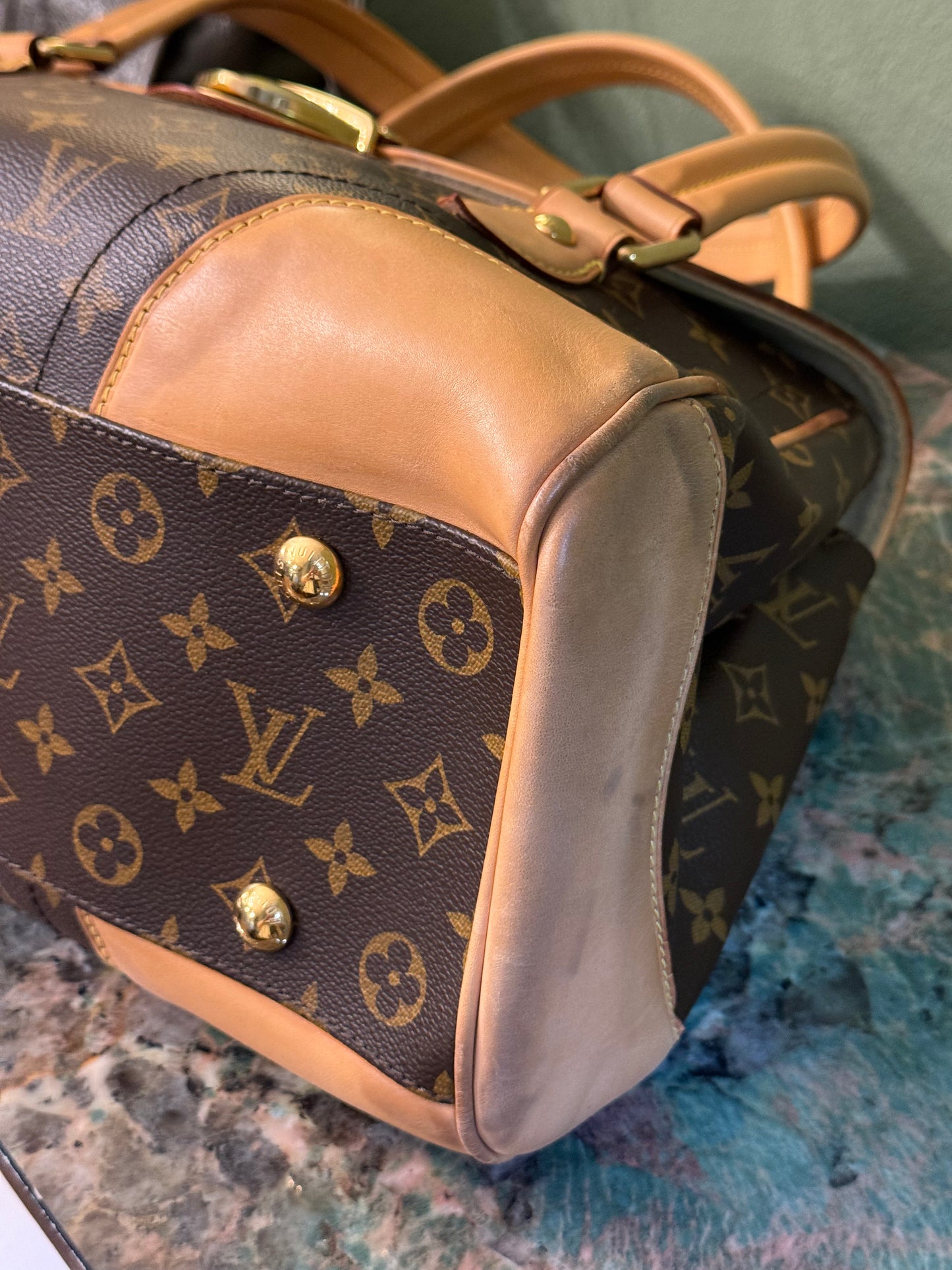 LOUIS VUITTON MONOGRAM BEVERLY GM HANDBAG
