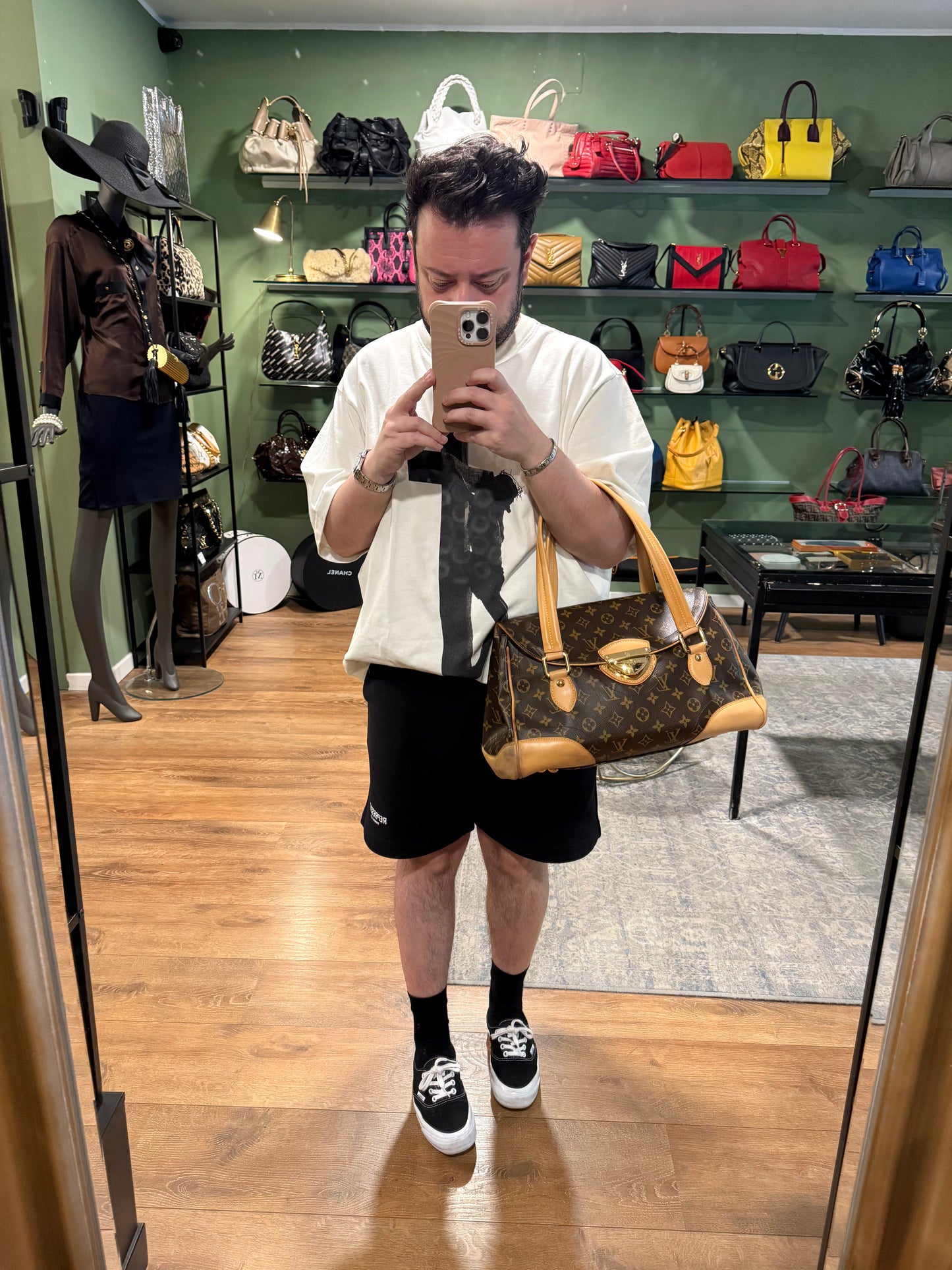 LOUIS VUITTON MONOGRAM BEVERLY GM HANDBAG