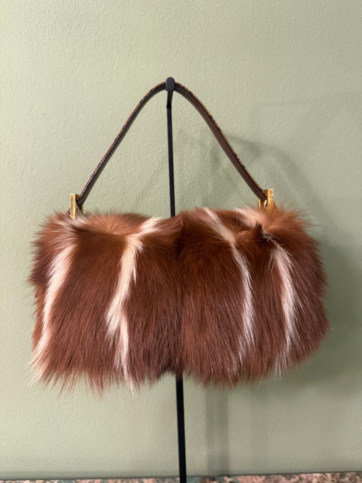FENDI BROWN SKUNK FUR BAGUETTE SHOULDER BAG