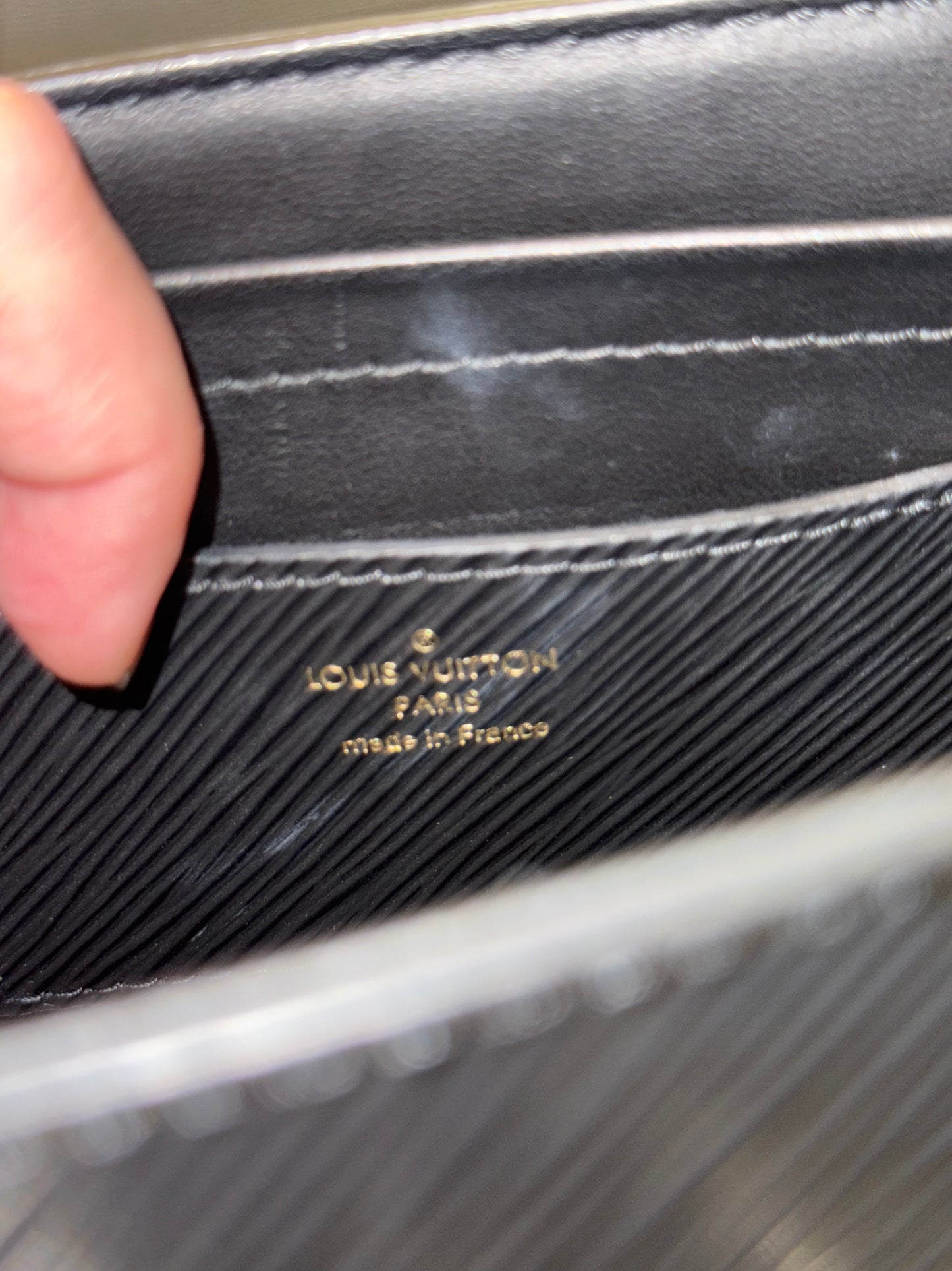 LOUIS VUITTON BLACK EPI LIMITED EDITION TWIST SHOULDER BAG