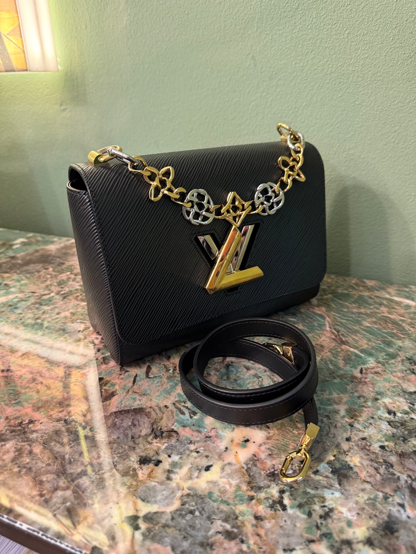 LOUIS VUITTON BLACK EPI LIMITED EDITION TWIST SHOULDER BAG