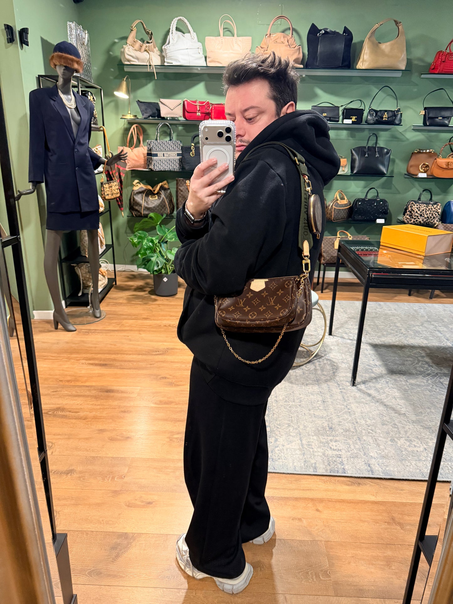 LOUIS VUITTON MONOGRAM MULTI POCHETTE ACCESSOIRES