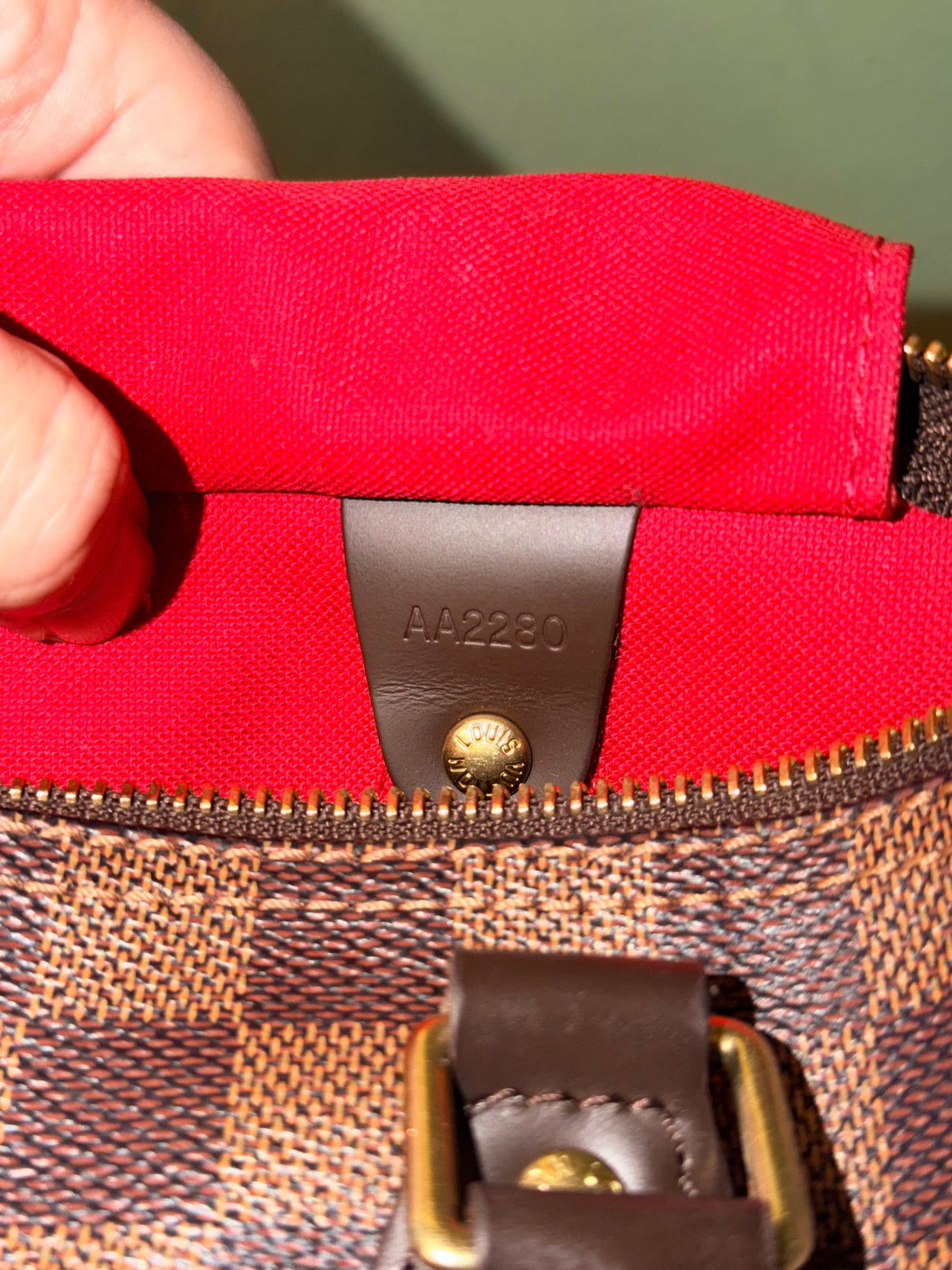 LOUIS VUITTON DAMIER EBENE SPEEDY 25 BOSTON BAG