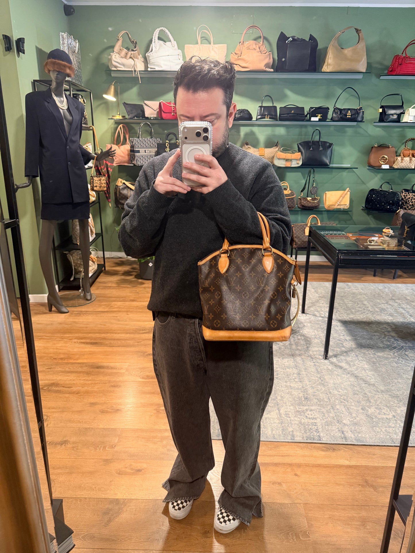 LOUIS VUITTON MONOGRAM LOCK IT PM HANDBAG