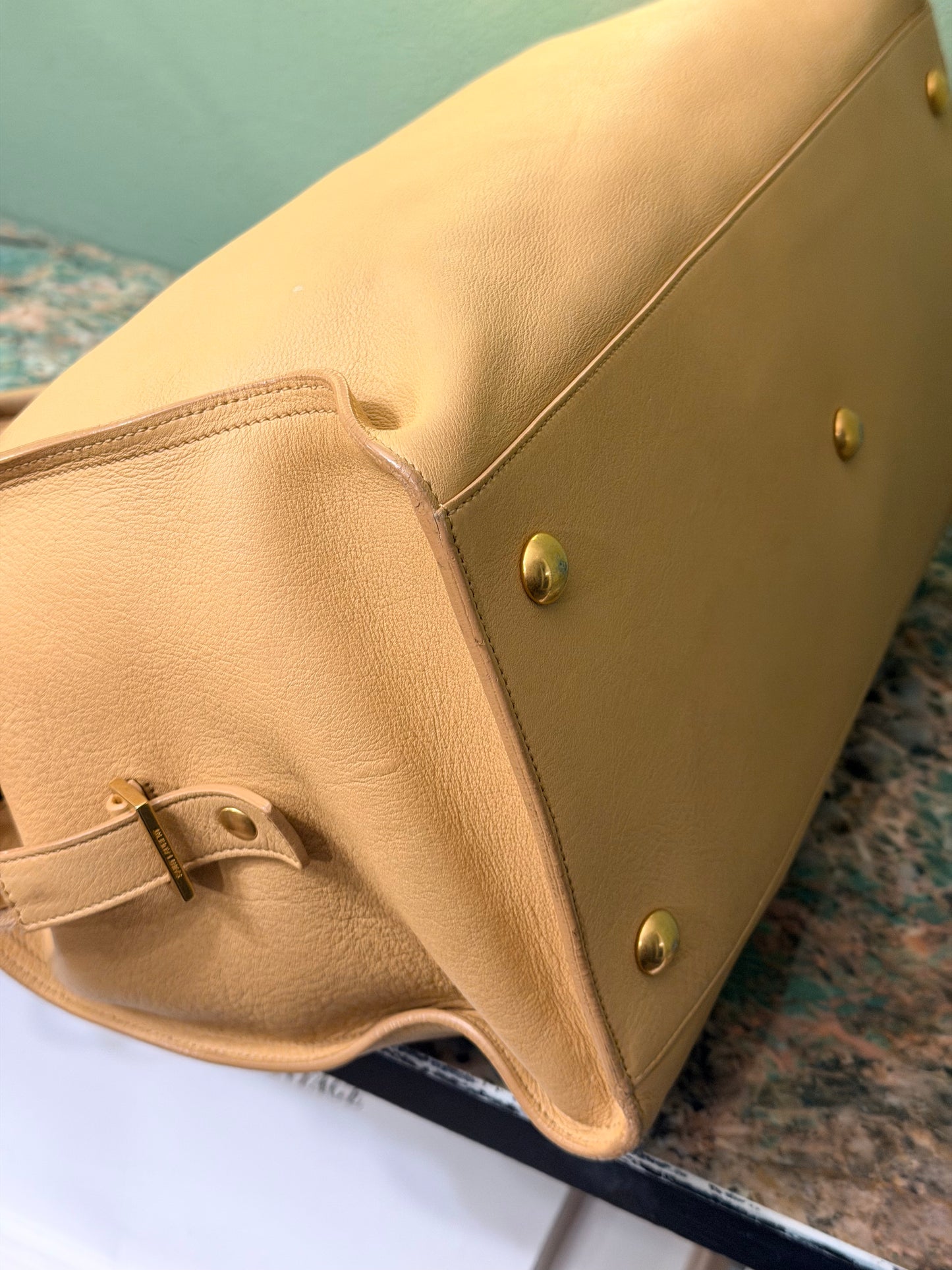 SAINT LAURENT BUTTER YELLOW LARGE CABAS CHIC HANDBAG