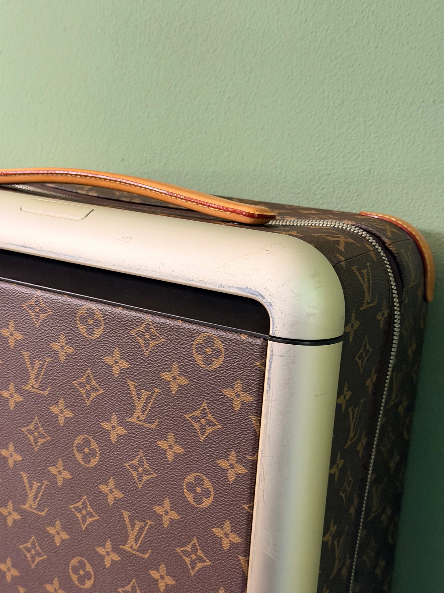 LOUIS VUITTON MONOGRAM HORIZON 55 TROLLEY
