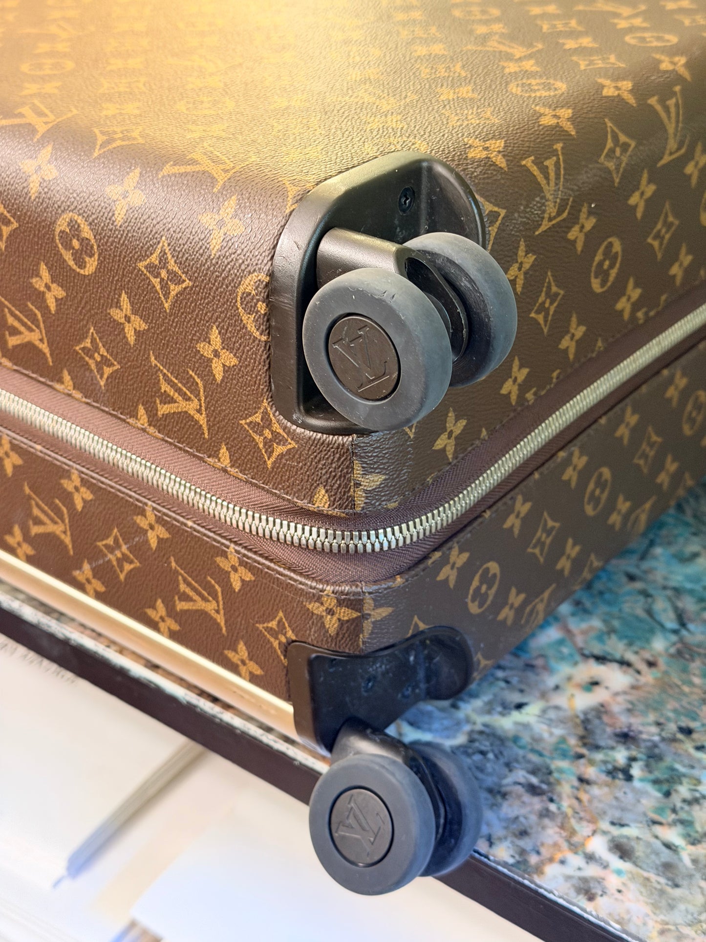 LOUIS VUITTON MONOGRAM HORIZON 55 TROLLEY
