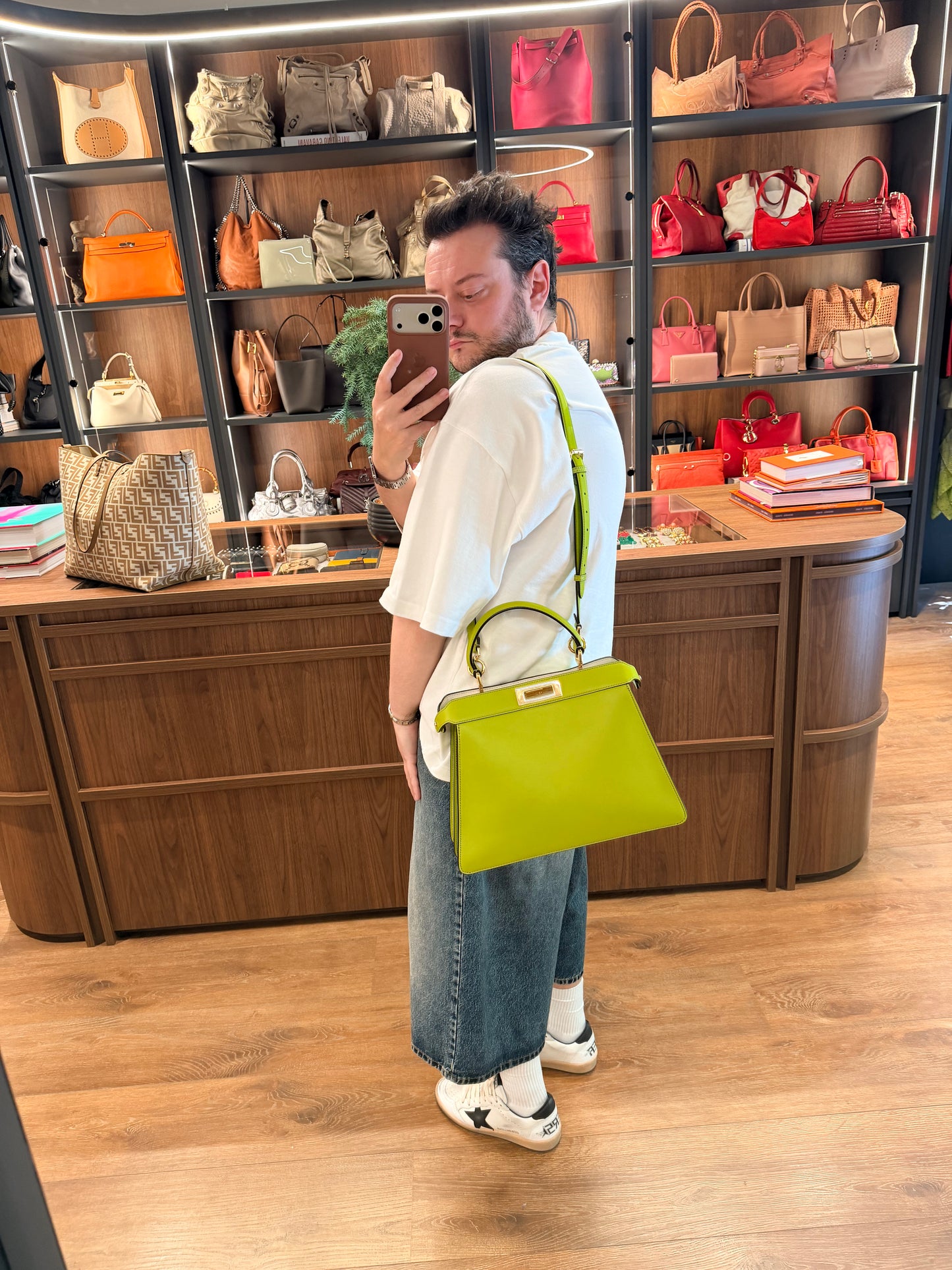 FENDI LIME MEDIUM PERKABOO ISEEU HANDBAG
