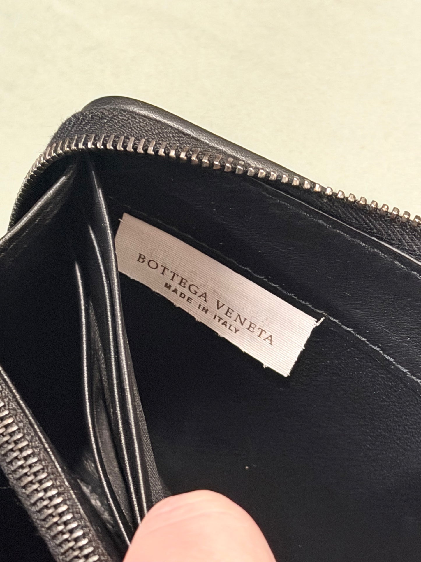 BOTTEGA VENETA BLACK INTRECCIATO LONG ZIPPY WALLET