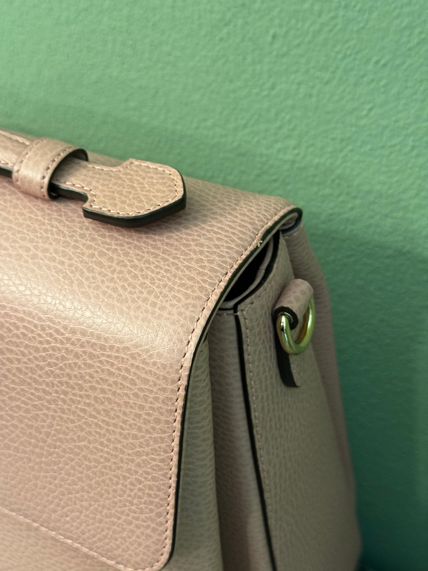 GUCCI LARGE PINK INTERLOCKING SHOULDER BAG