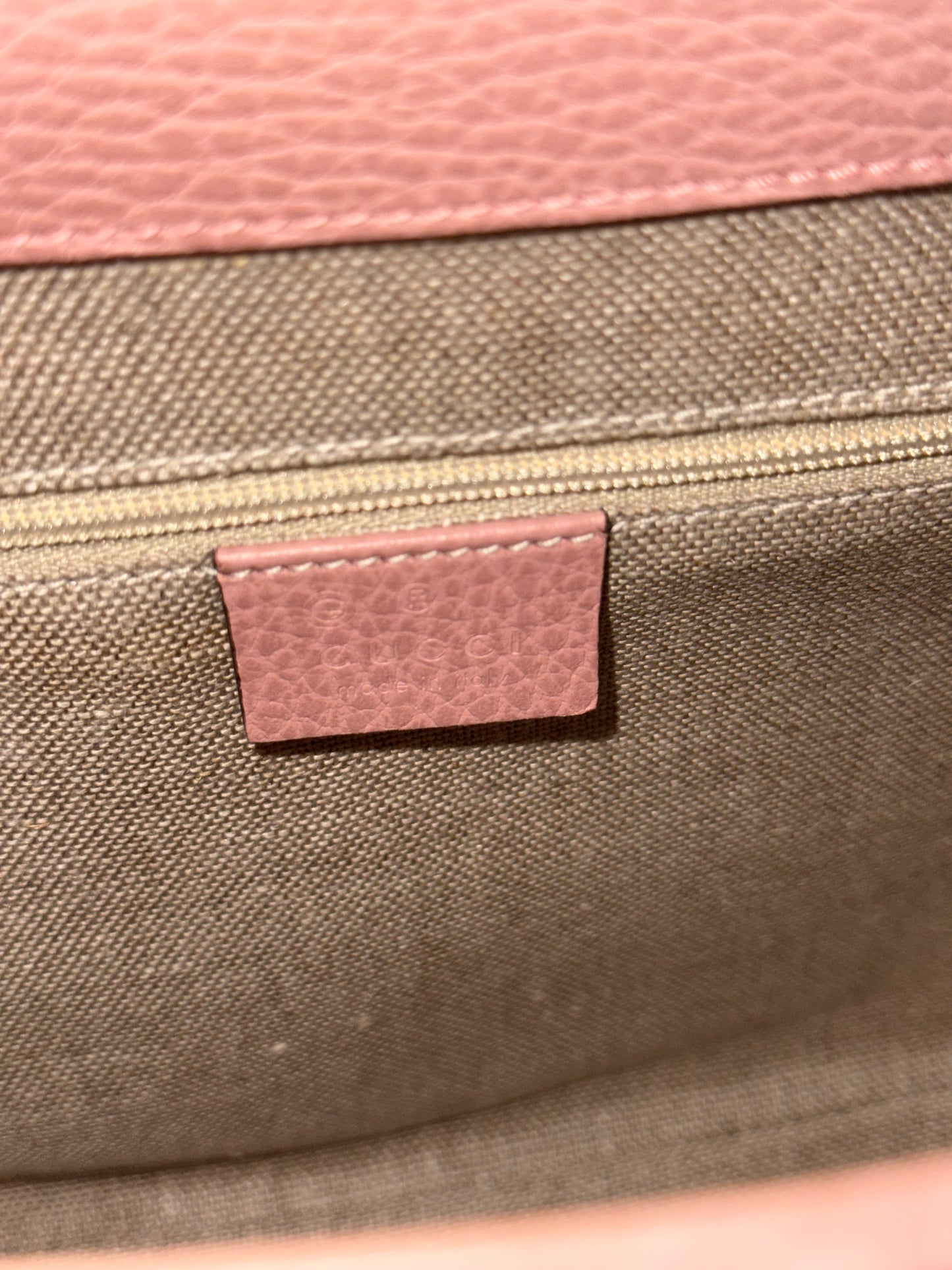 GUCCI LARGE PINK INTERLOCKING SHOULDER BAG