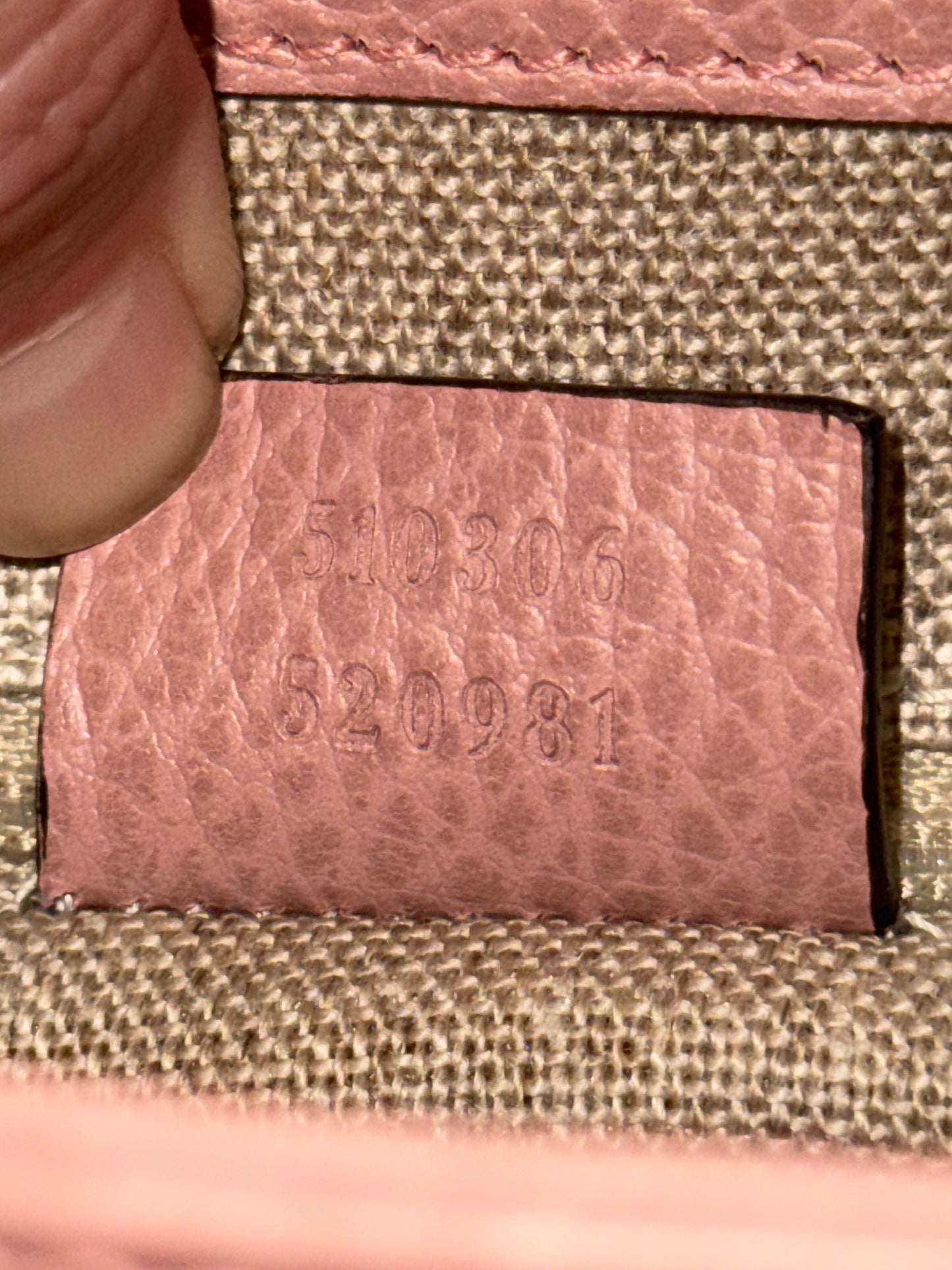 GUCCI LARGE PINK INTERLOCKING SHOULDER BAG
