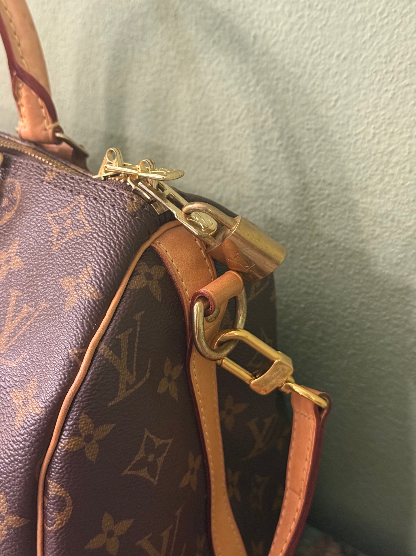 LOUIS VUITTON MONOGRAM SPEEDY BANDOULIERE 30 BOSTON BAG