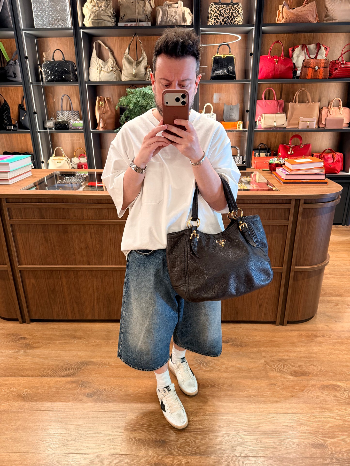 PRADA DARK BROWN SHOPPING TOTE
