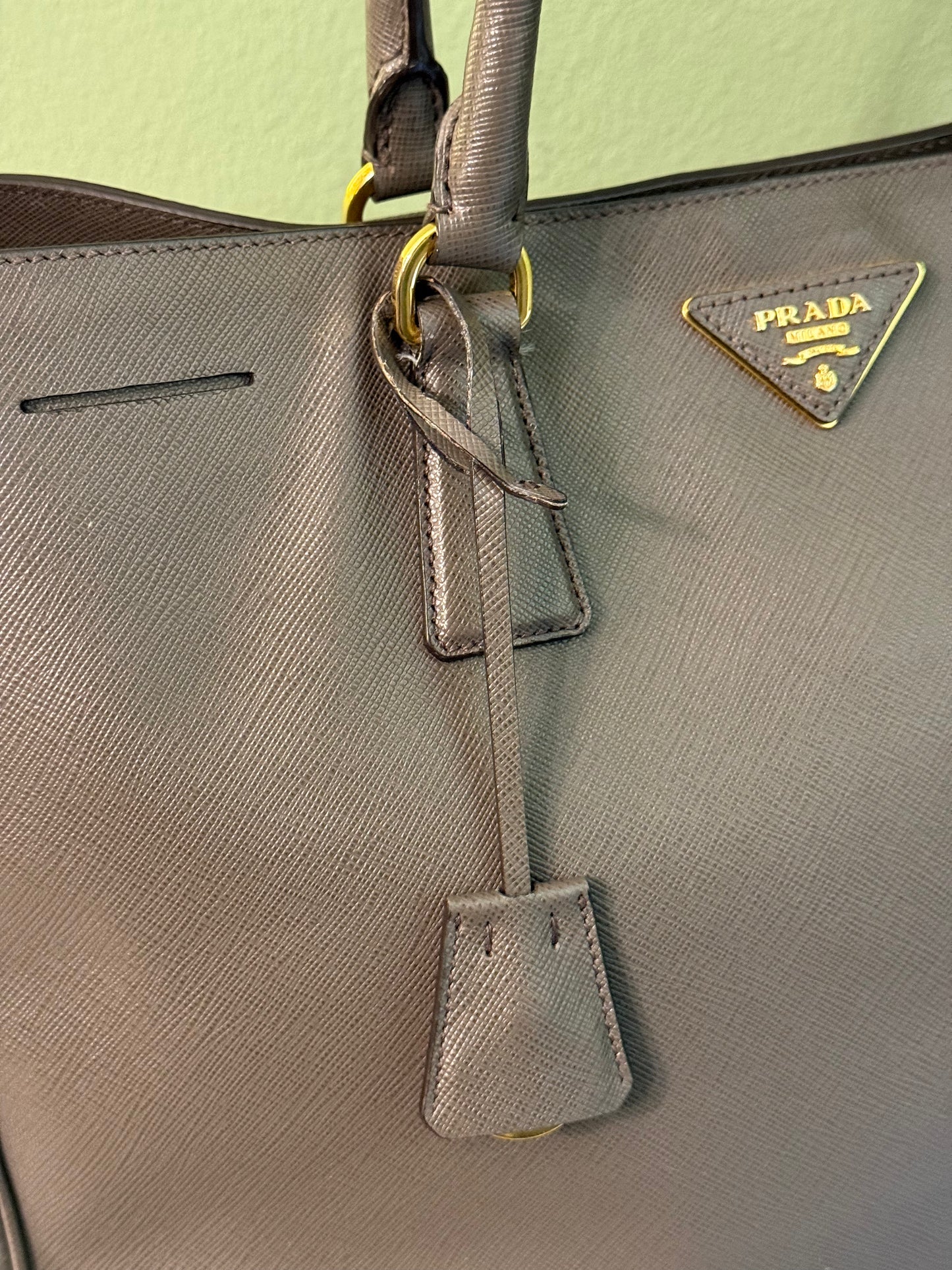 PRADA BROWN LARGE GALLERIA HANDBAG