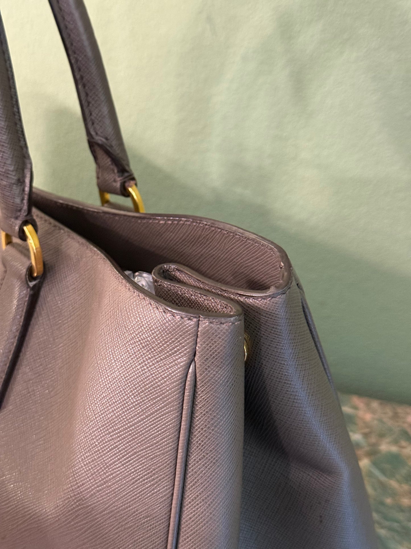 PRADA BROWN LARGE GALLERIA HANDBAG