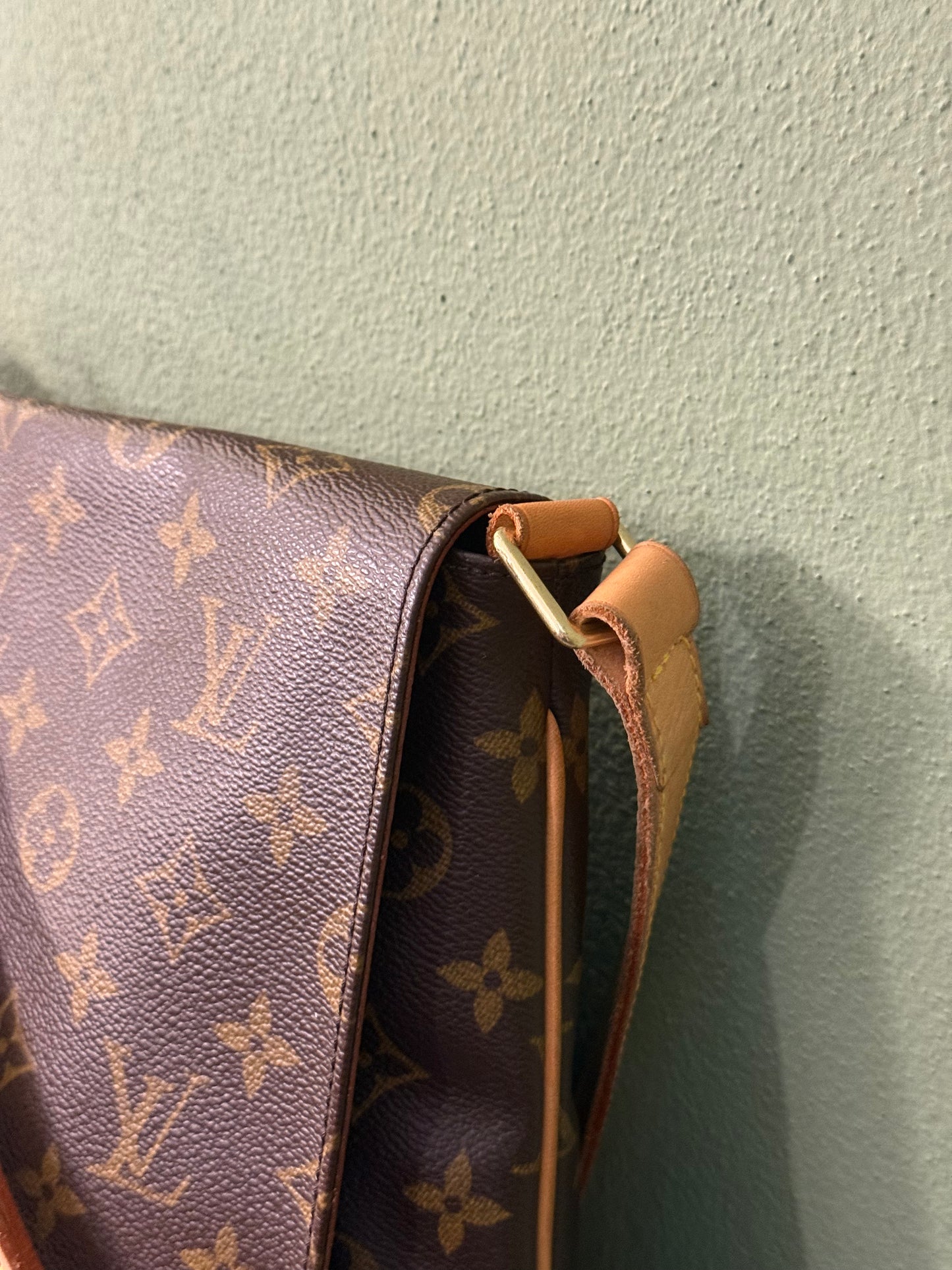 LOUIS VUITTON MONOGRAM MUSETTE CROSSBODY BAG
