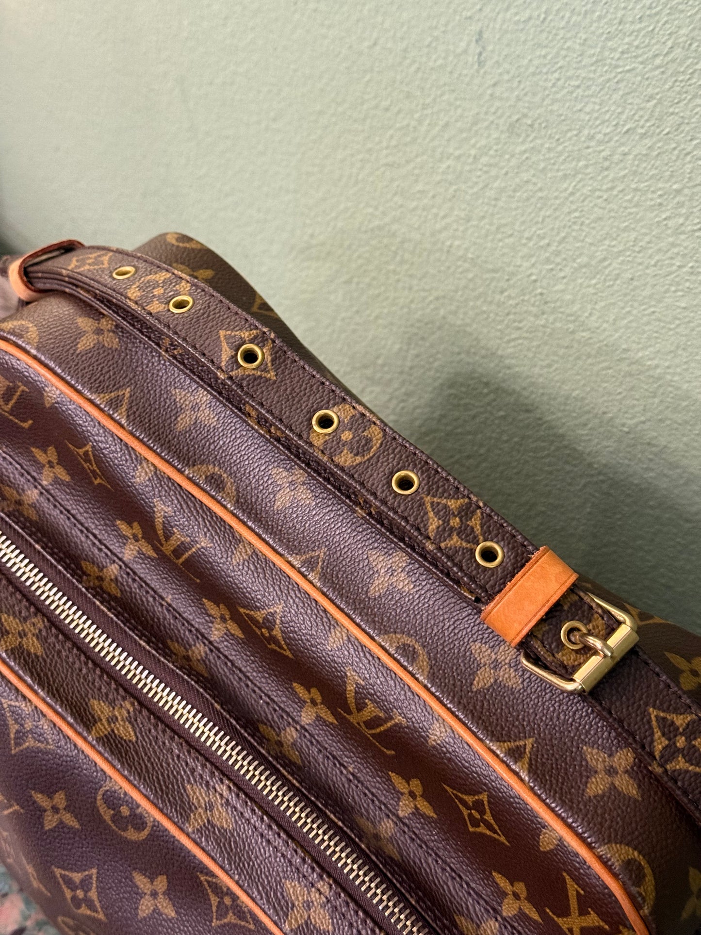 LOUIS VUITTON MONOGRAM NIL CROSSBODY BAG