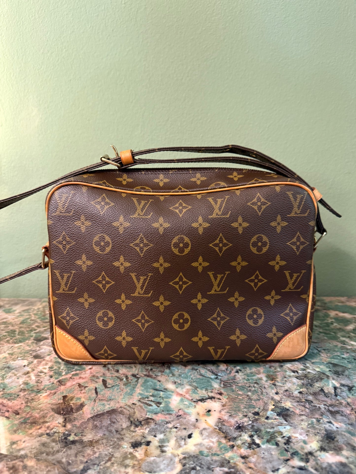 LOUIS VUITTON MONOGRAM NIL CROSSBODY BAG
