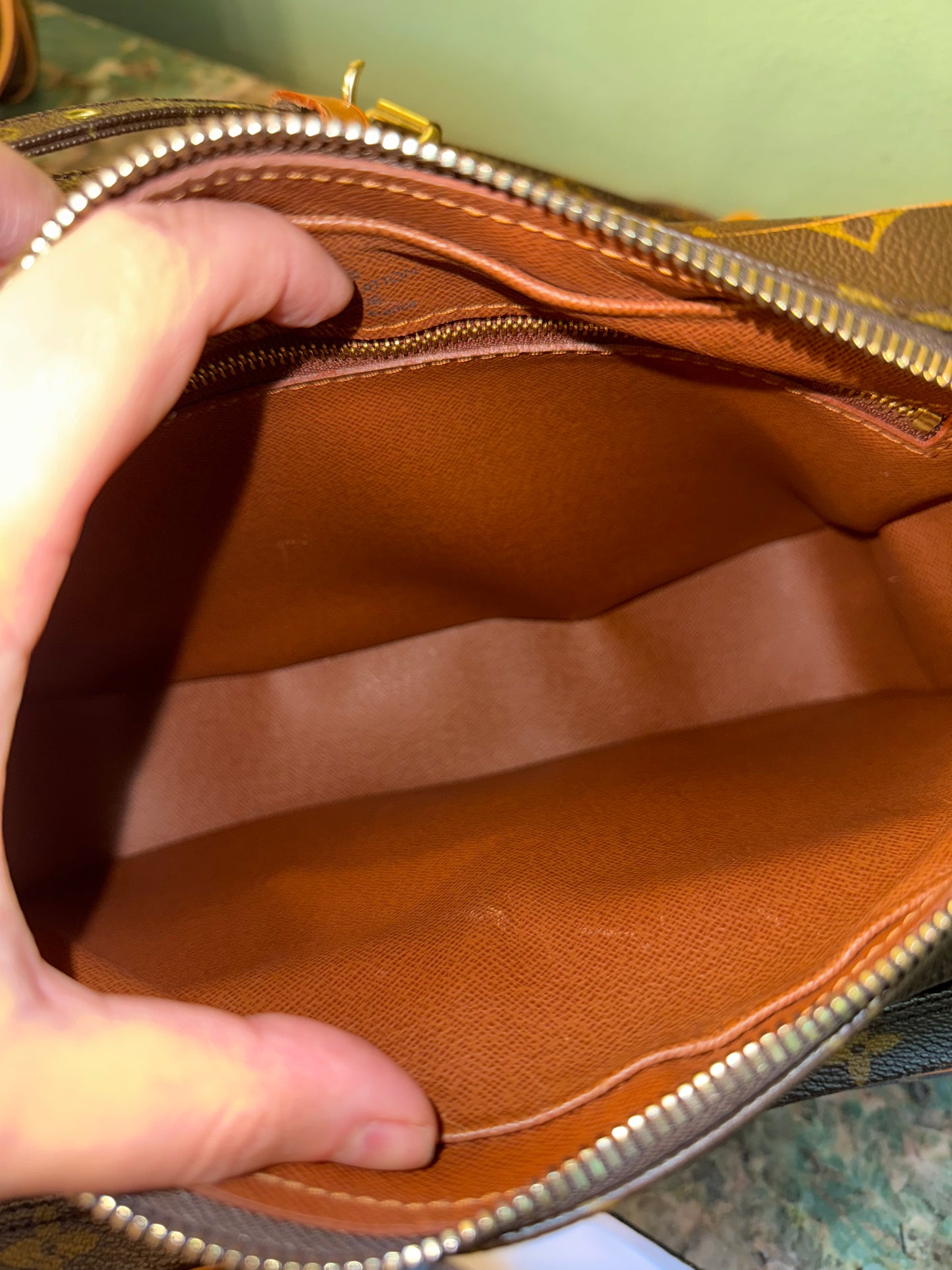 LOUIS VUITTON MONOGRAM NIL CROSSBODY BAG