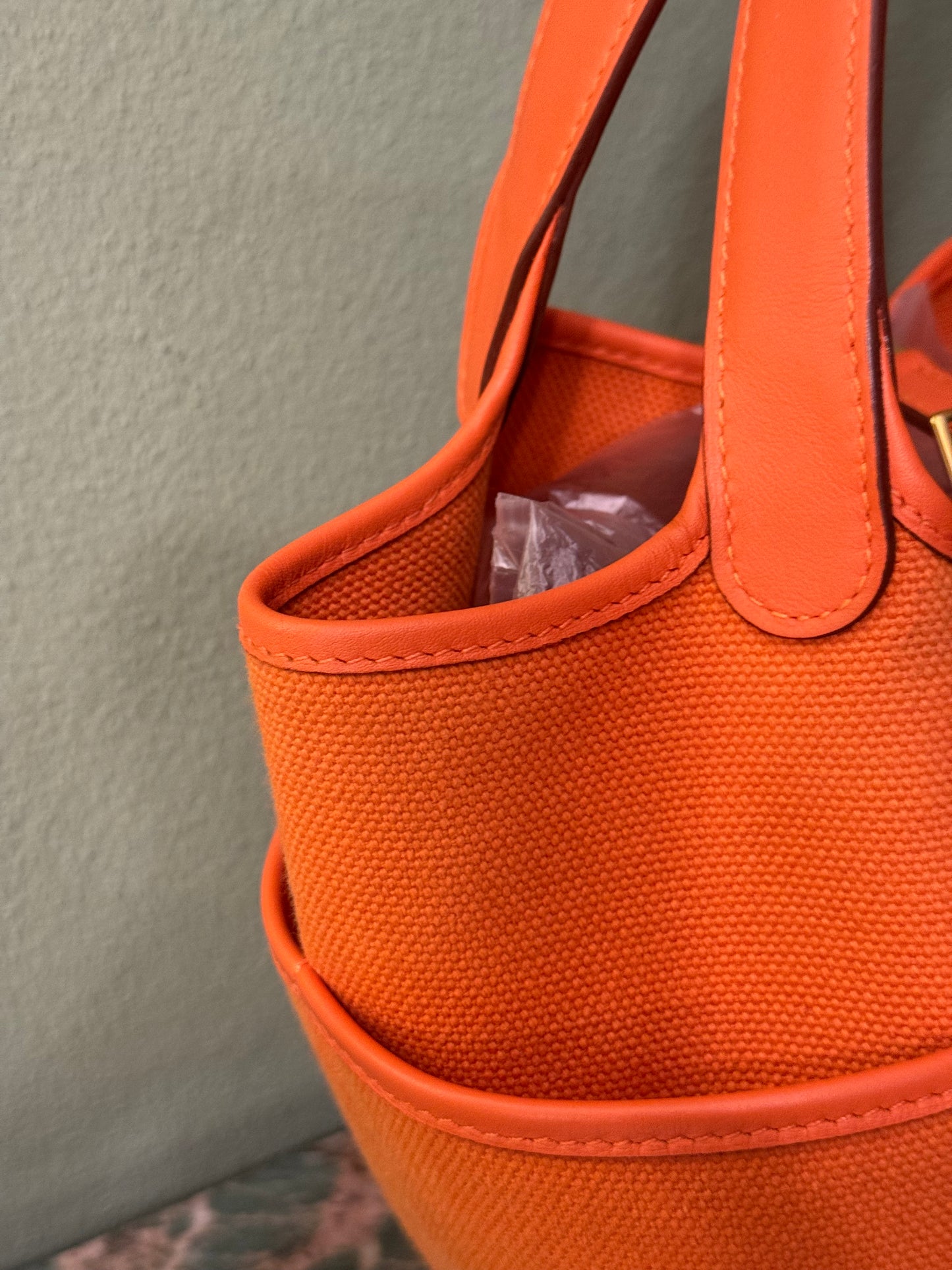 HERMÈS ORANGE PICOTIN CARGO 18 HANDBAG