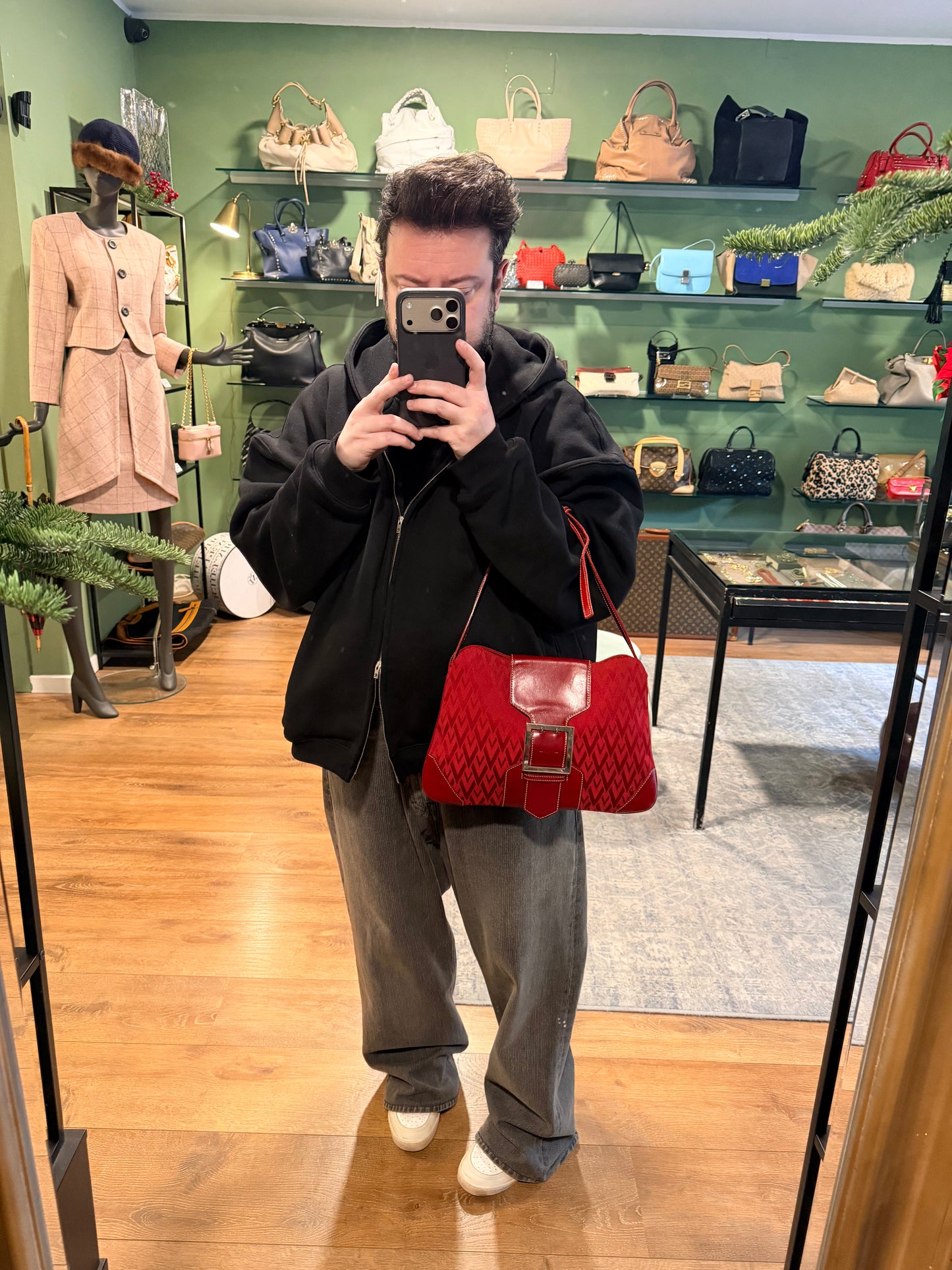 VALENTINO RED V LOGO PRINT SHOULDER BAG