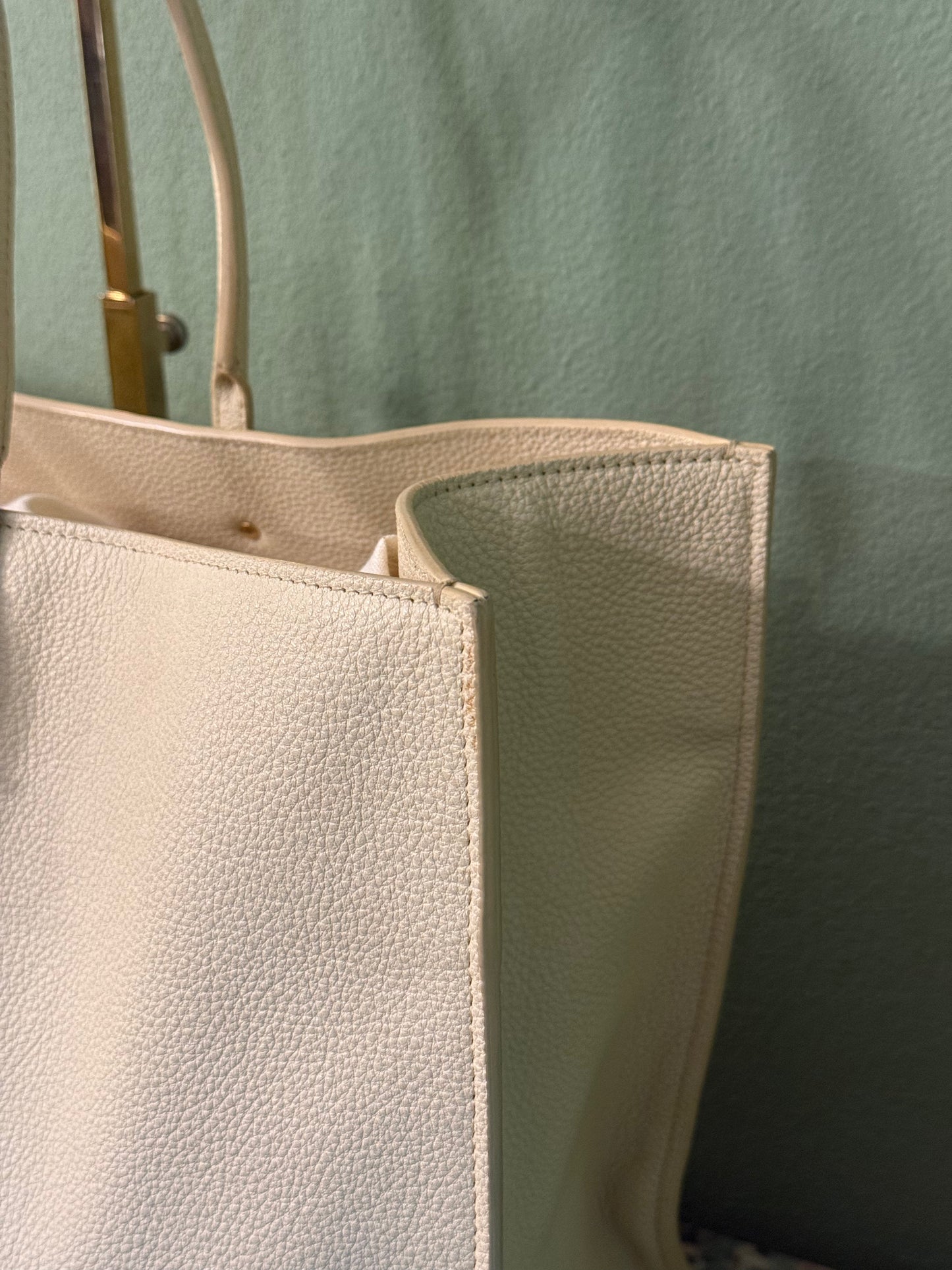 BALENCIAGA BUTTER YELLOW LARGE PAPIER EDGE HANDBAG