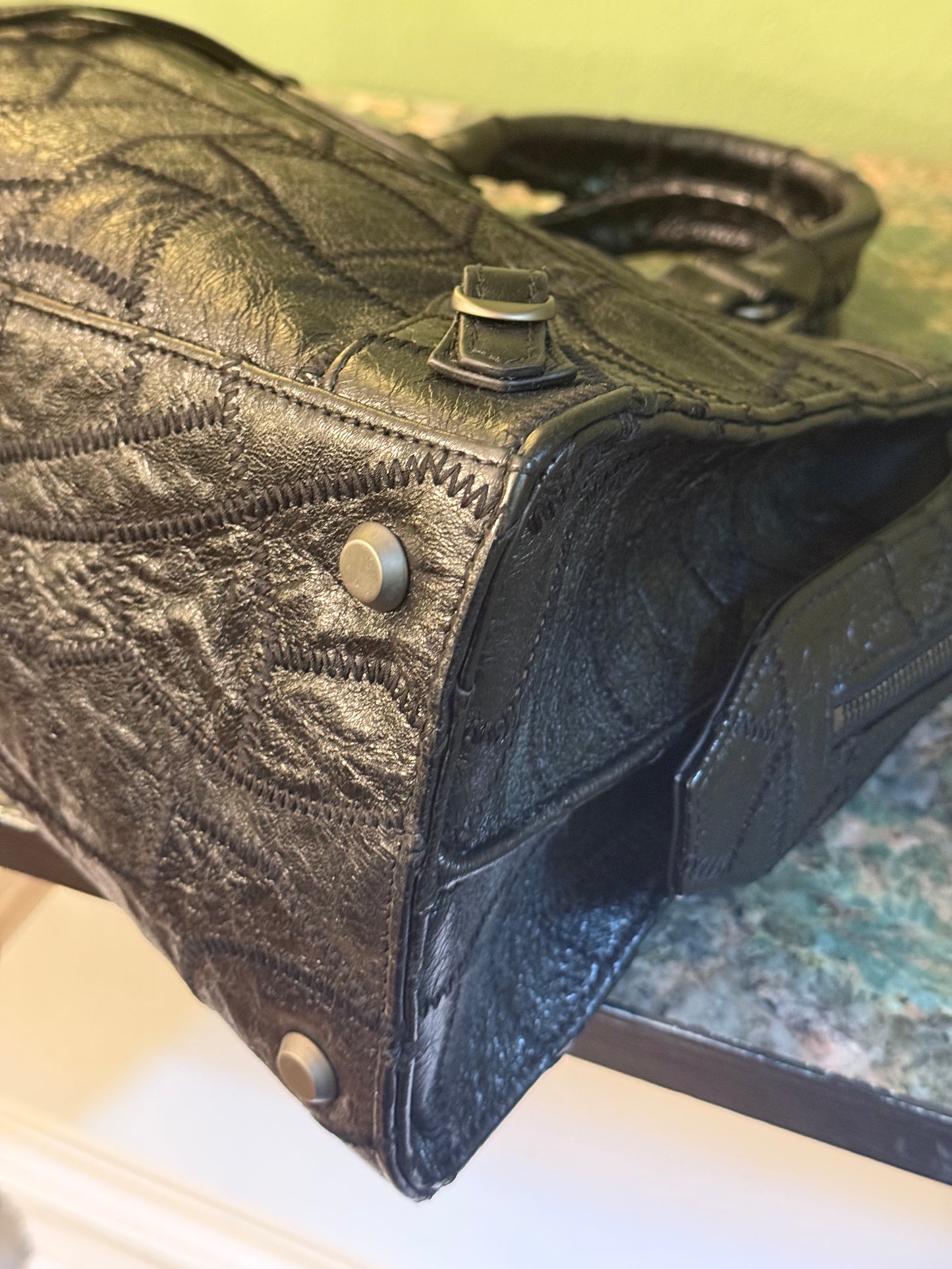 BALENCIAGA BLACK PATCHWORK MEDIUM NEO CITY HANDBAG