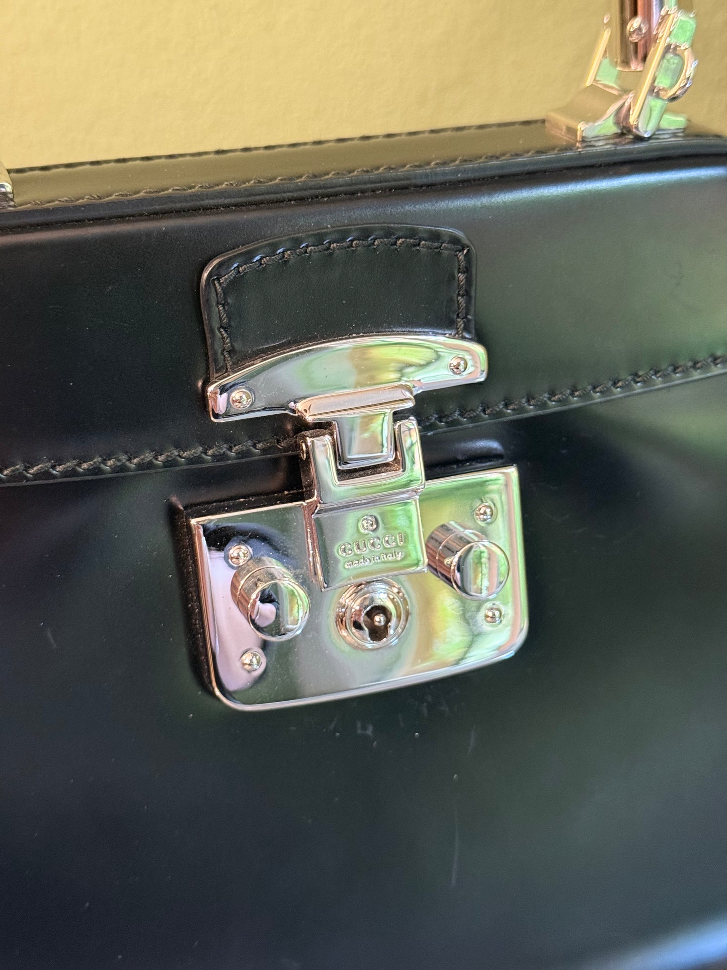 GUCCI BLACK SPAZZOLATO MINI BAMBOO LADY LOCK TOP HANDLE BAG