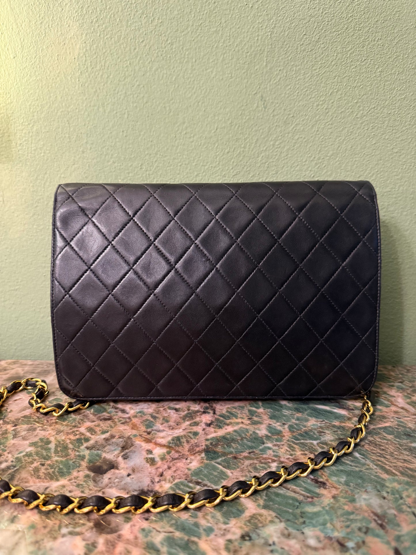 CHANEL BLACK LAMBSKIN SINGLE FLAP SHOULDER BAG
